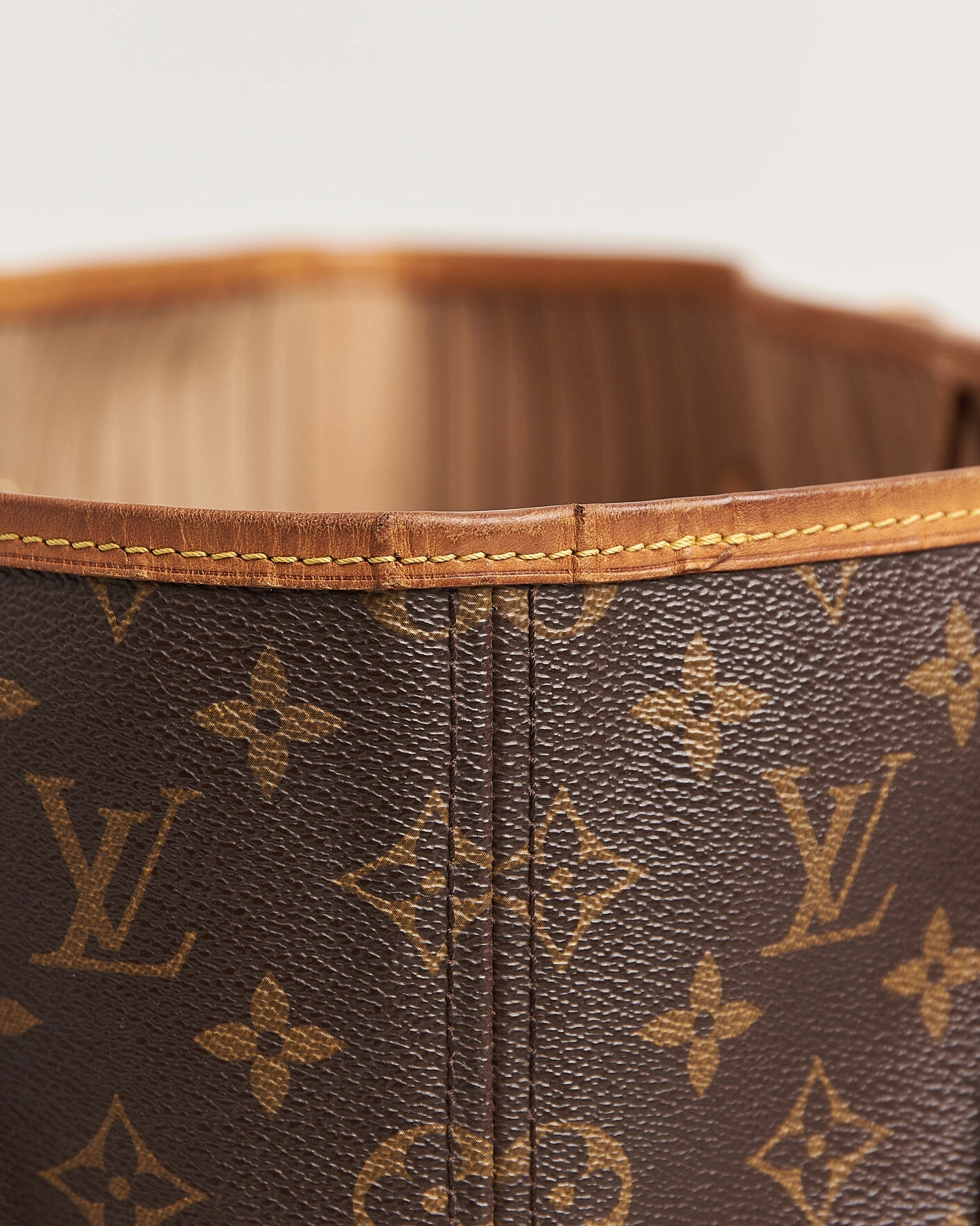 Herr | Pre-Owned & Vintage Bags | Louis Vuitton Pre-Owned | Neverfull GM Monogram