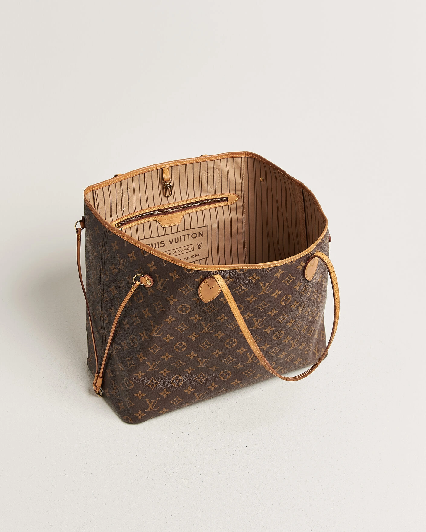 Herr | Pre-Owned & Vintage Bags | Louis Vuitton Pre-Owned | Neverfull GM Monogram