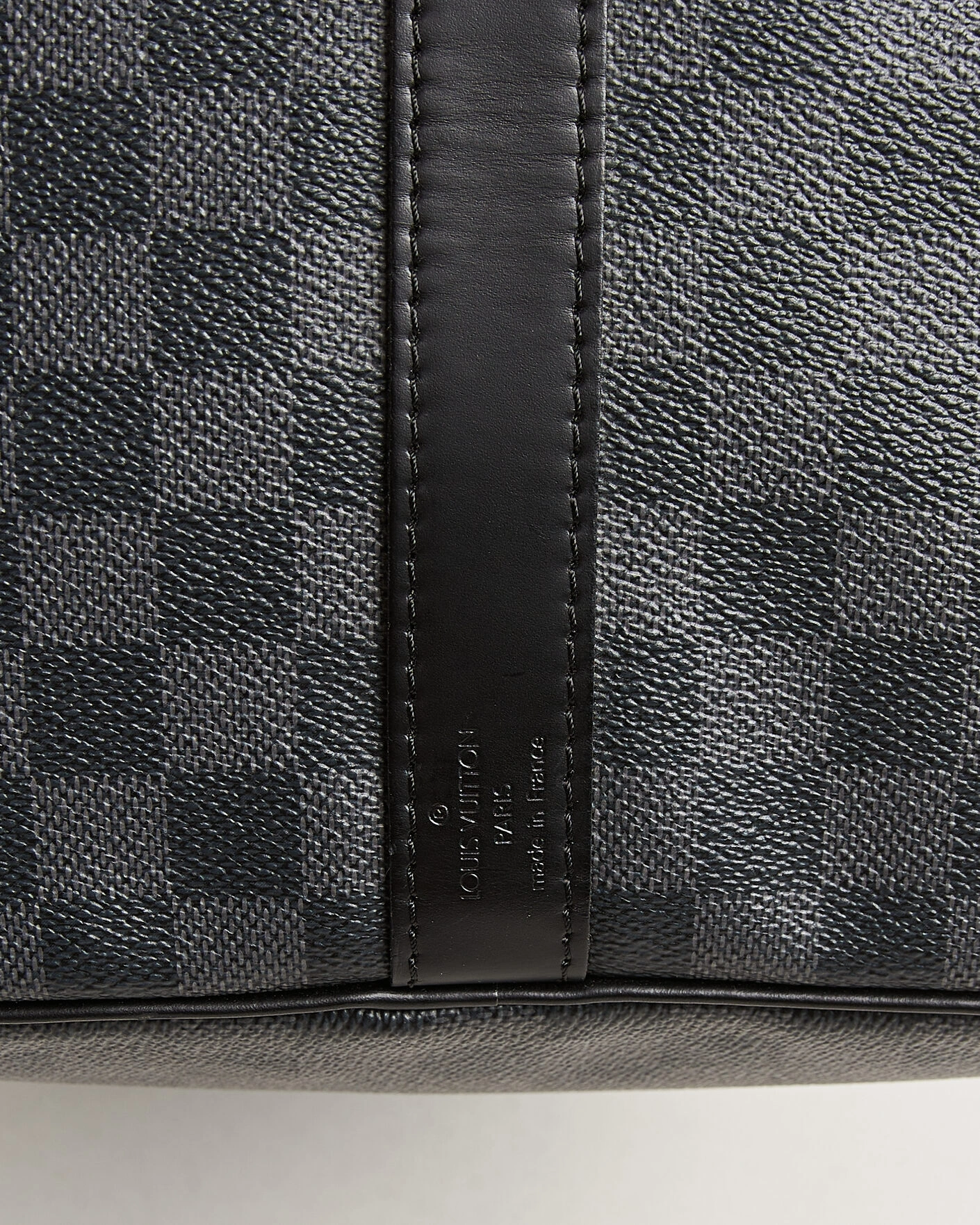 Herr | Pre-Owned & Vintage Bags | Louis Vuitton Pre-Owned | Keepall Bandouliére 55 Damier Graphite