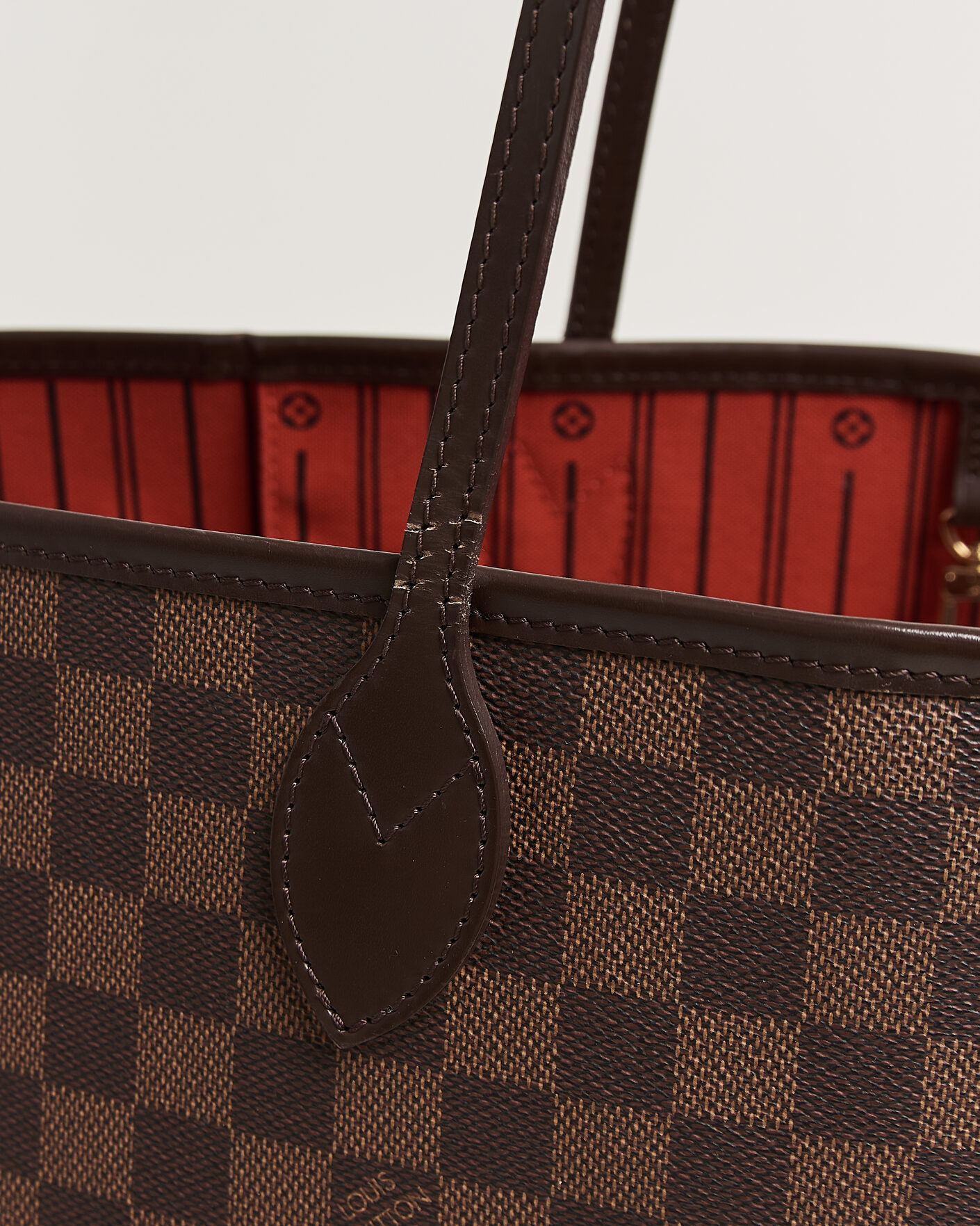Herr | Pre-Owned & Vintage Bags | Louis Vuitton Pre-Owned | Neverfull GM Damier Ebene
