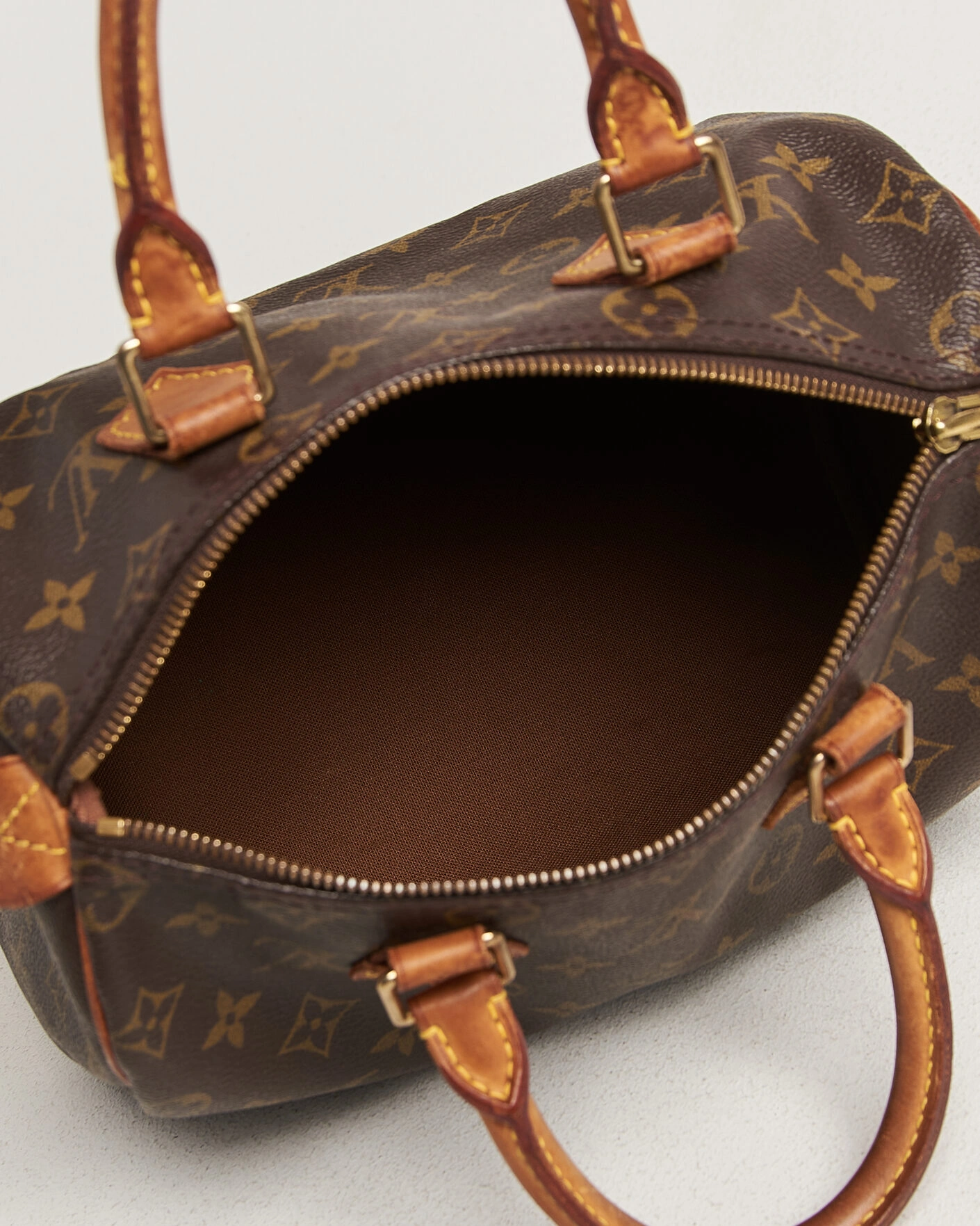 Herr | Pre-Owned & Vintage Bags | Louis Vuitton Pre-Owned | Speedy 25 Monogram