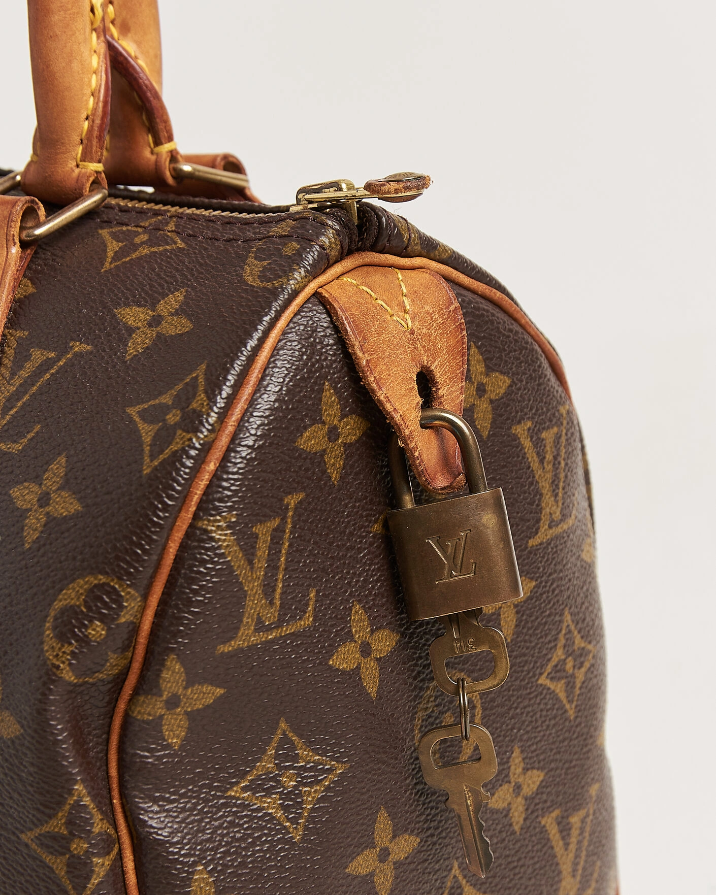 Herr | Pre-Owned & Vintage Bags | Louis Vuitton Pre-Owned | Speedy 25 Monogram