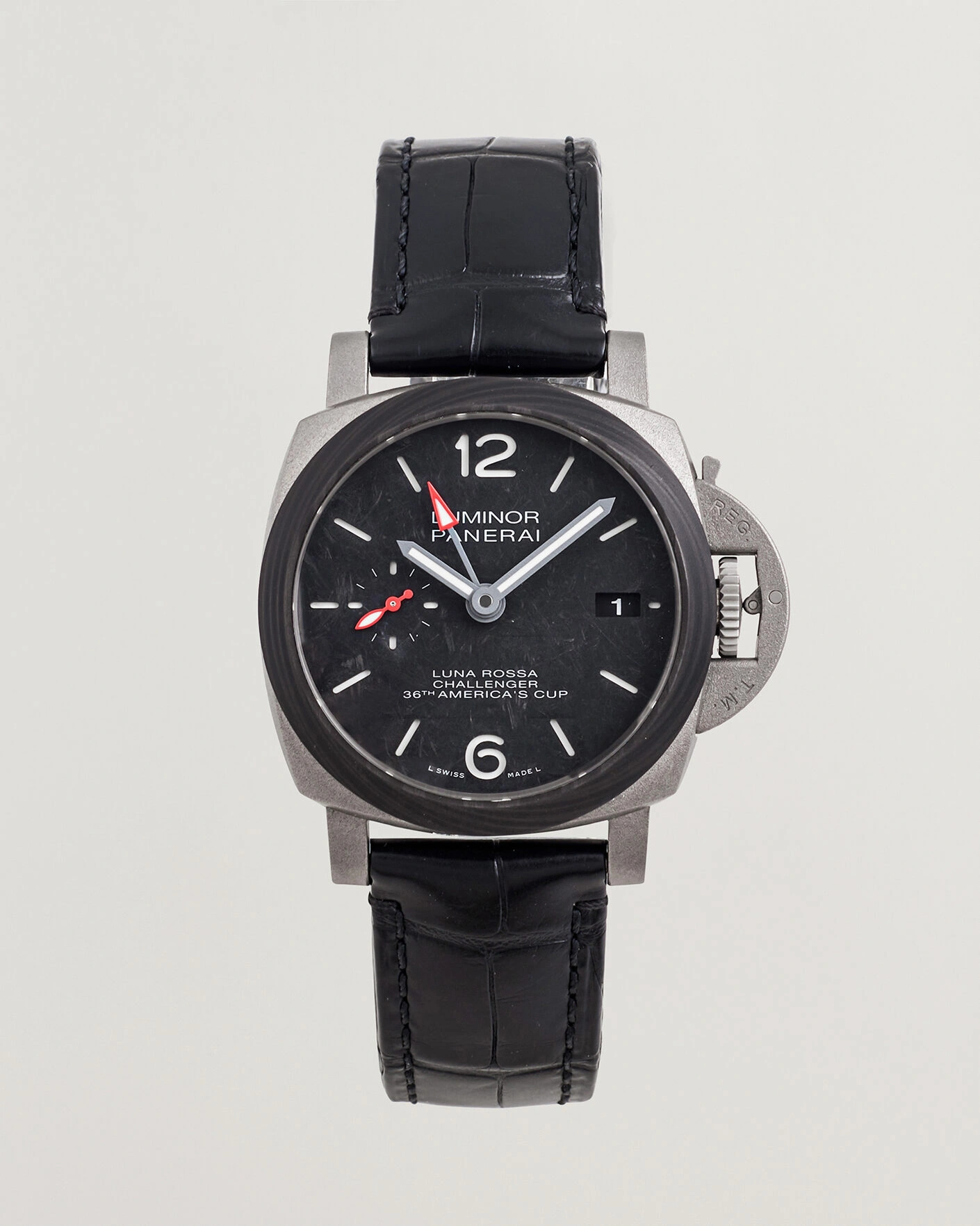 Herr | Pre-Owned & Vintage Watches | Panerai Pre-Owned | Luna Rossa PAM 1096