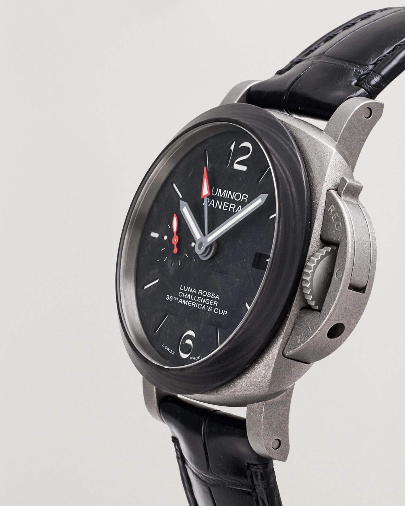 Herr | Pre-Owned & Vintage Watches | Panerai Pre-Owned | Luna Rossa PAM 1096