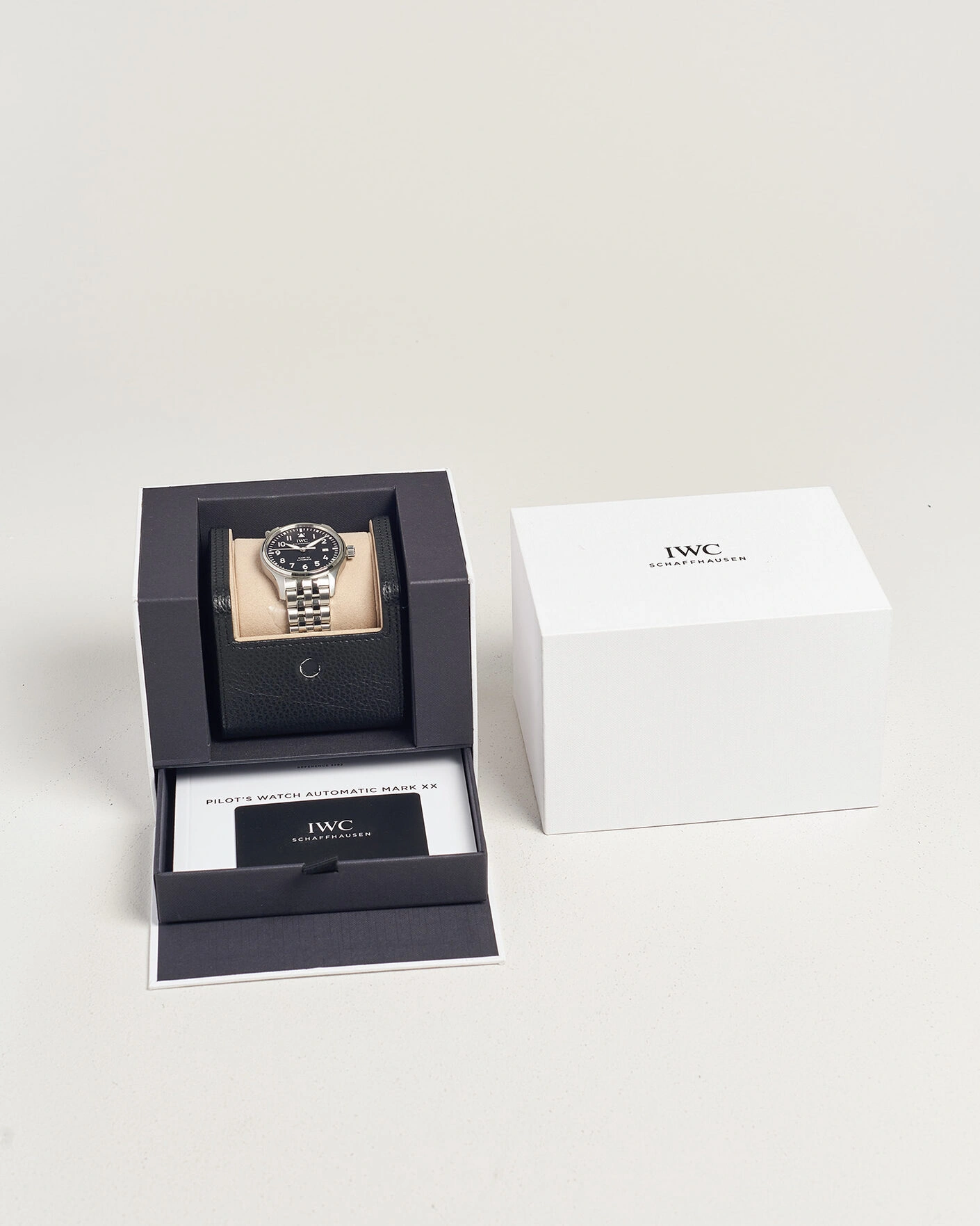 Herr | Pre-Owned & Vintage Watches | IWC Pre-Owned | Mark XX Pilot 