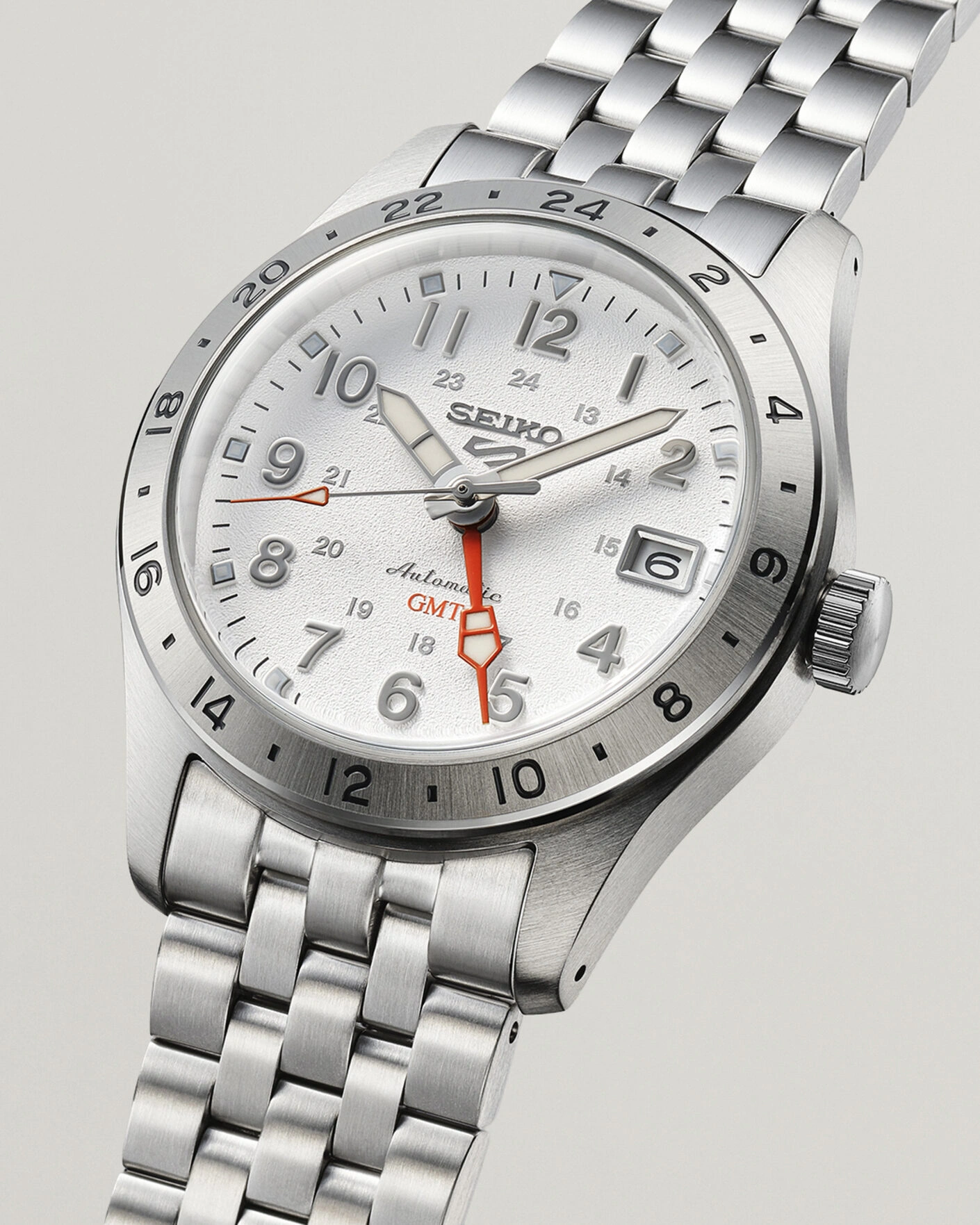 Herr | Seiko 5 Sports Automatic GMT 39mm White Dial | Seiko | 5 Sports Automatic GMT 39mm White Dial