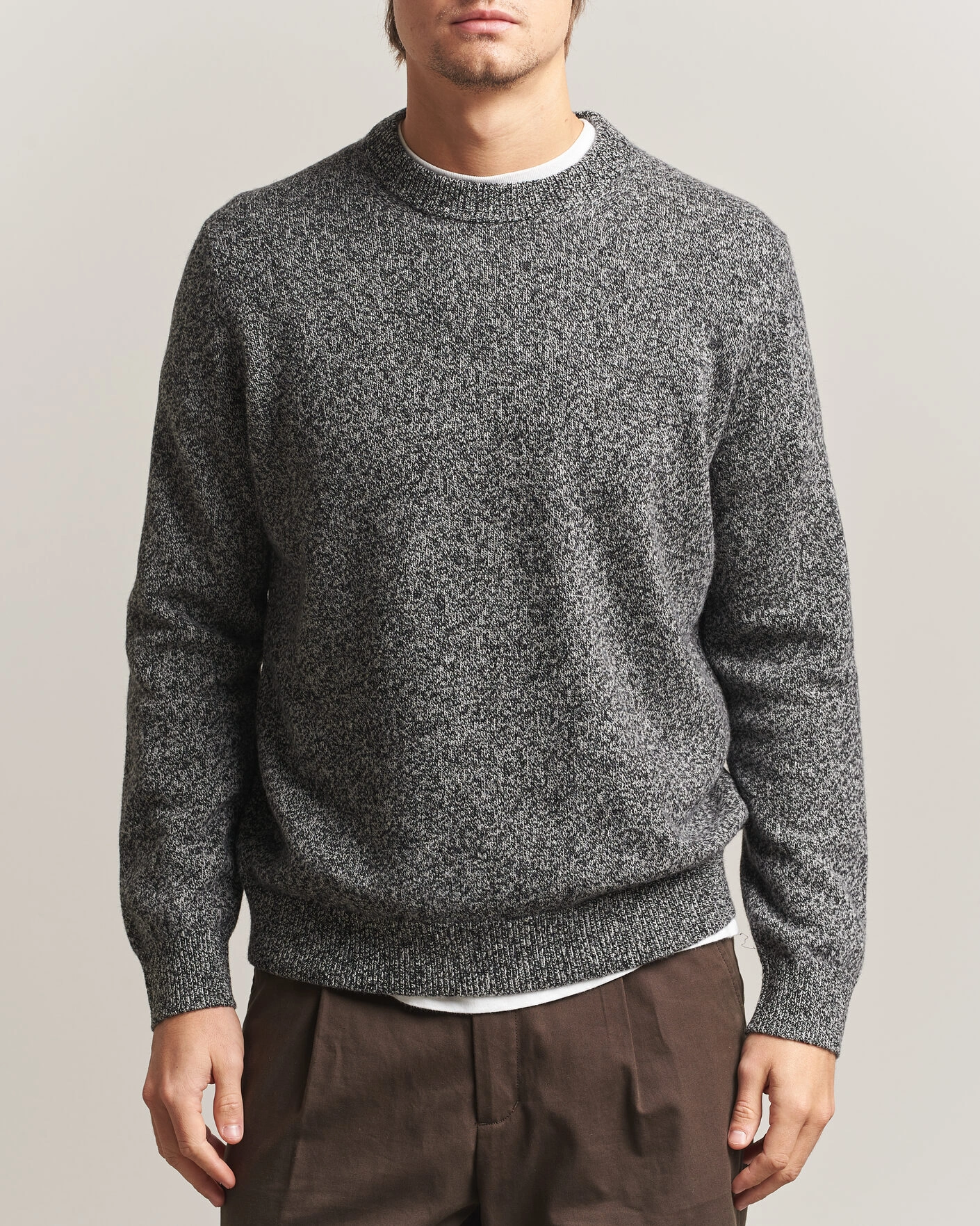 Herr | Tröjor | Samsøe Samsøe | Isak Knitted Crew Neck Black White Melange