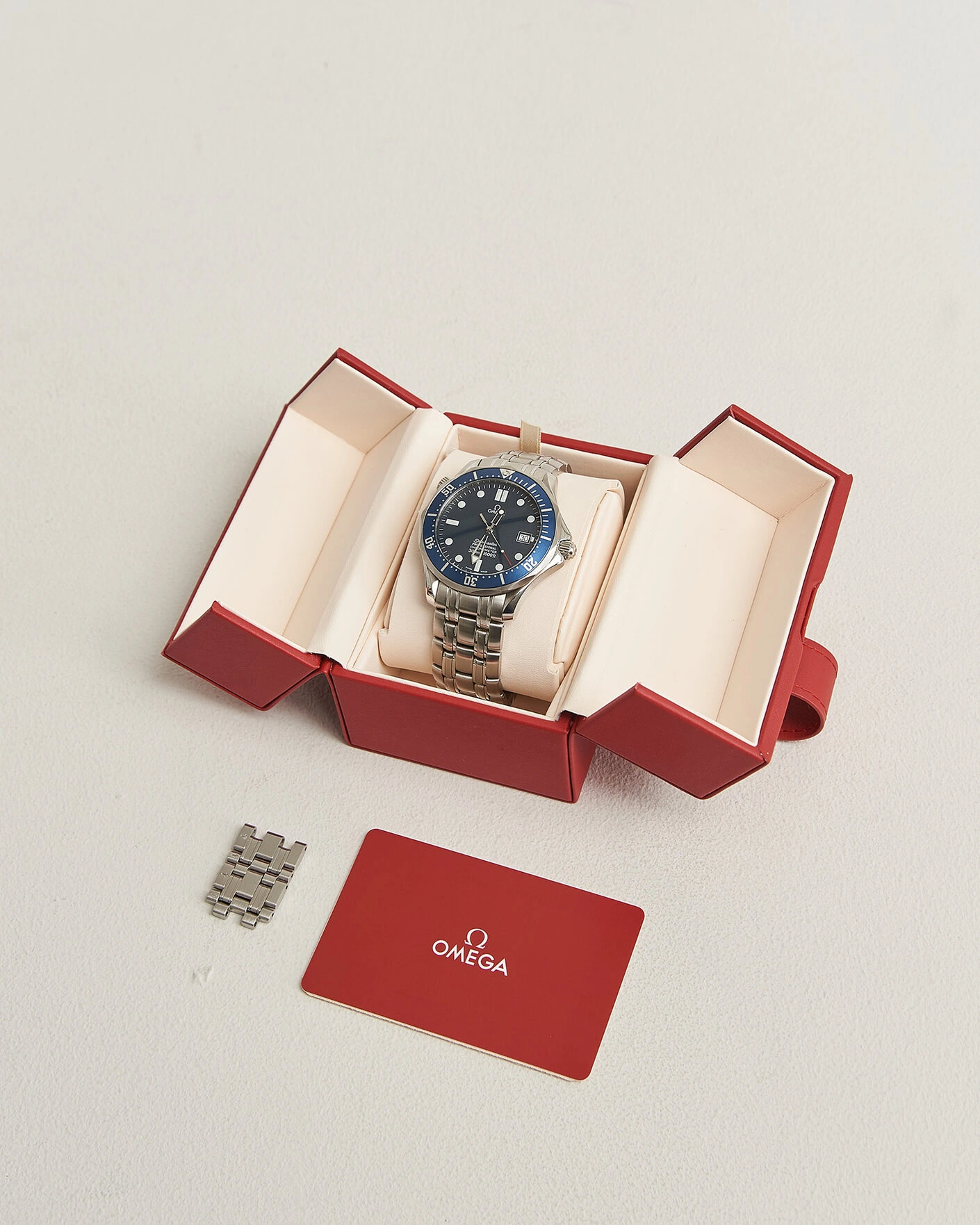 Herr | Pre-Owned & Vintage Watches | Omega Pre-Owned | Seamaster 300M