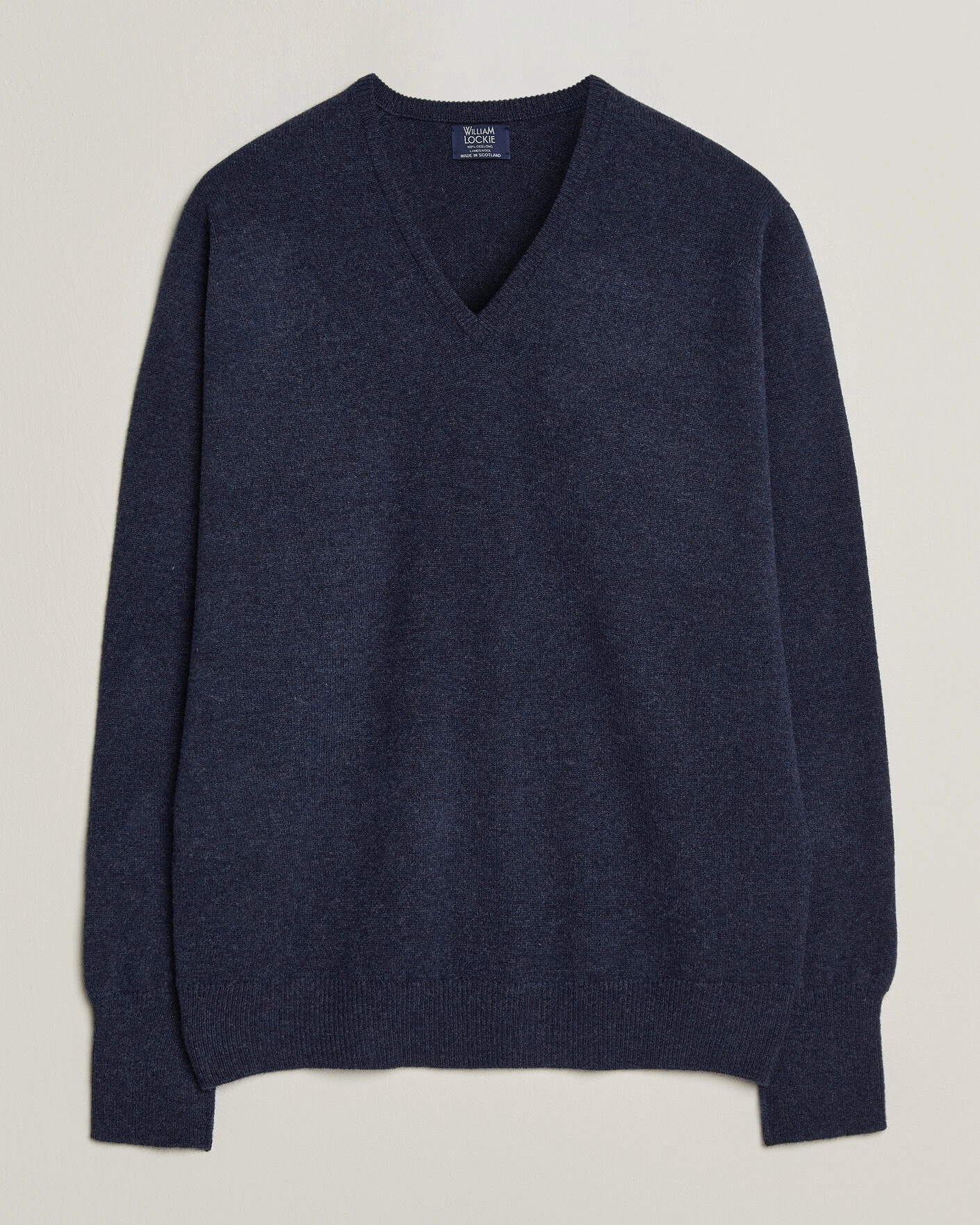 Herr | Tröjor | William Lockie | Rob Lambswool V-Neck Astra