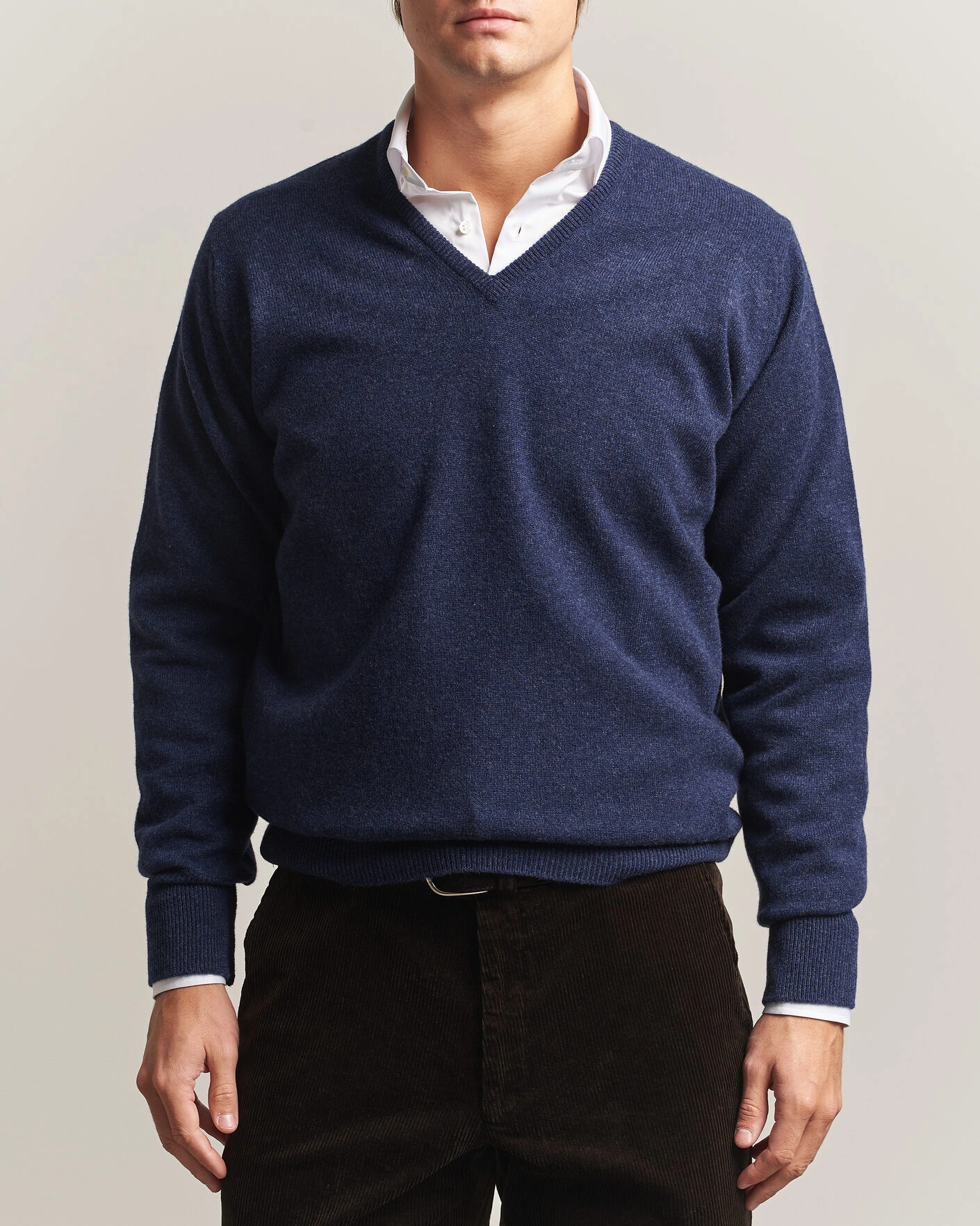 Herr | Tröjor | William Lockie | Rob Lambswool V-Neck Astra