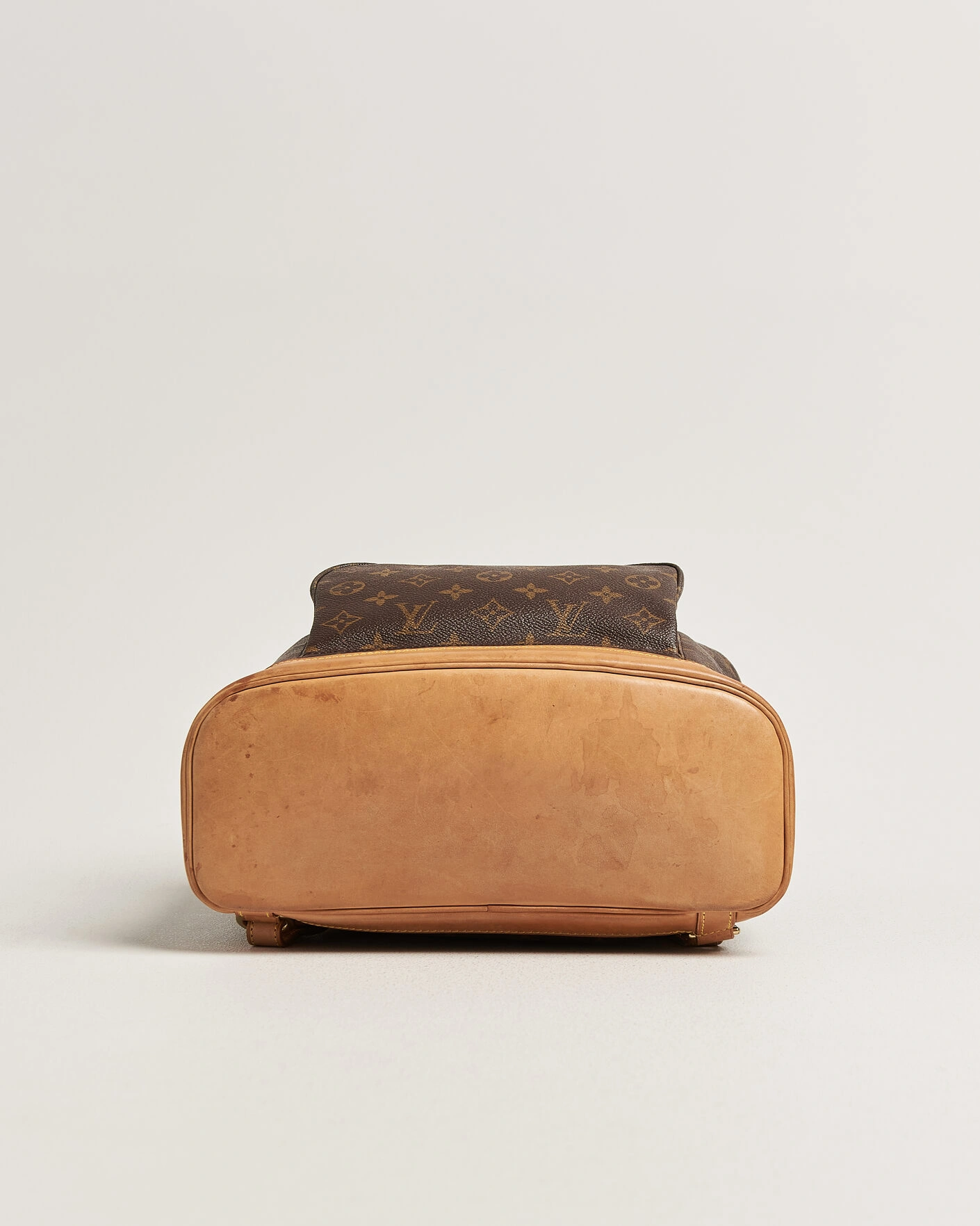 Herr | Pre-Owned & Vintage Bags | Louis Vuitton Pre-Owned | Montsouris GM Backpack Monogram