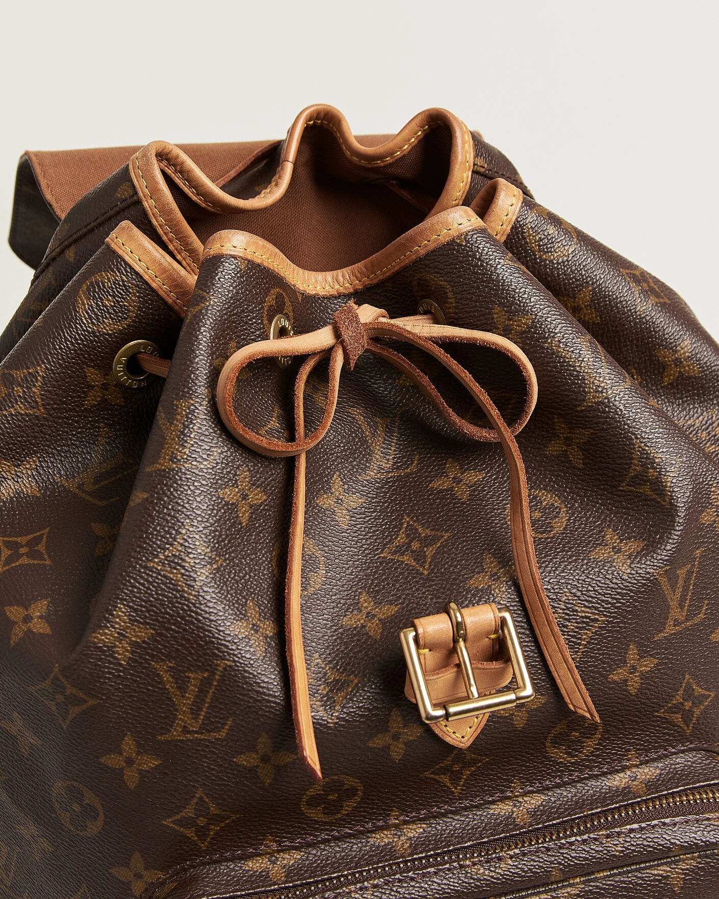 Herr | Pre-Owned & Vintage Bags | Louis Vuitton Pre-Owned | Montsouris GM Backpack Monogram