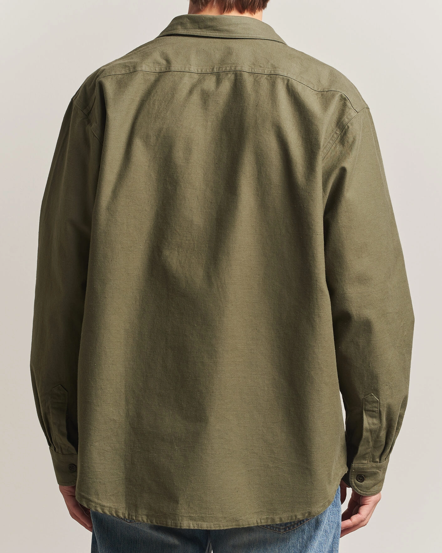 Herr | Skjortor | Nudie Jeans | Julian Worker Shirt Olive Green