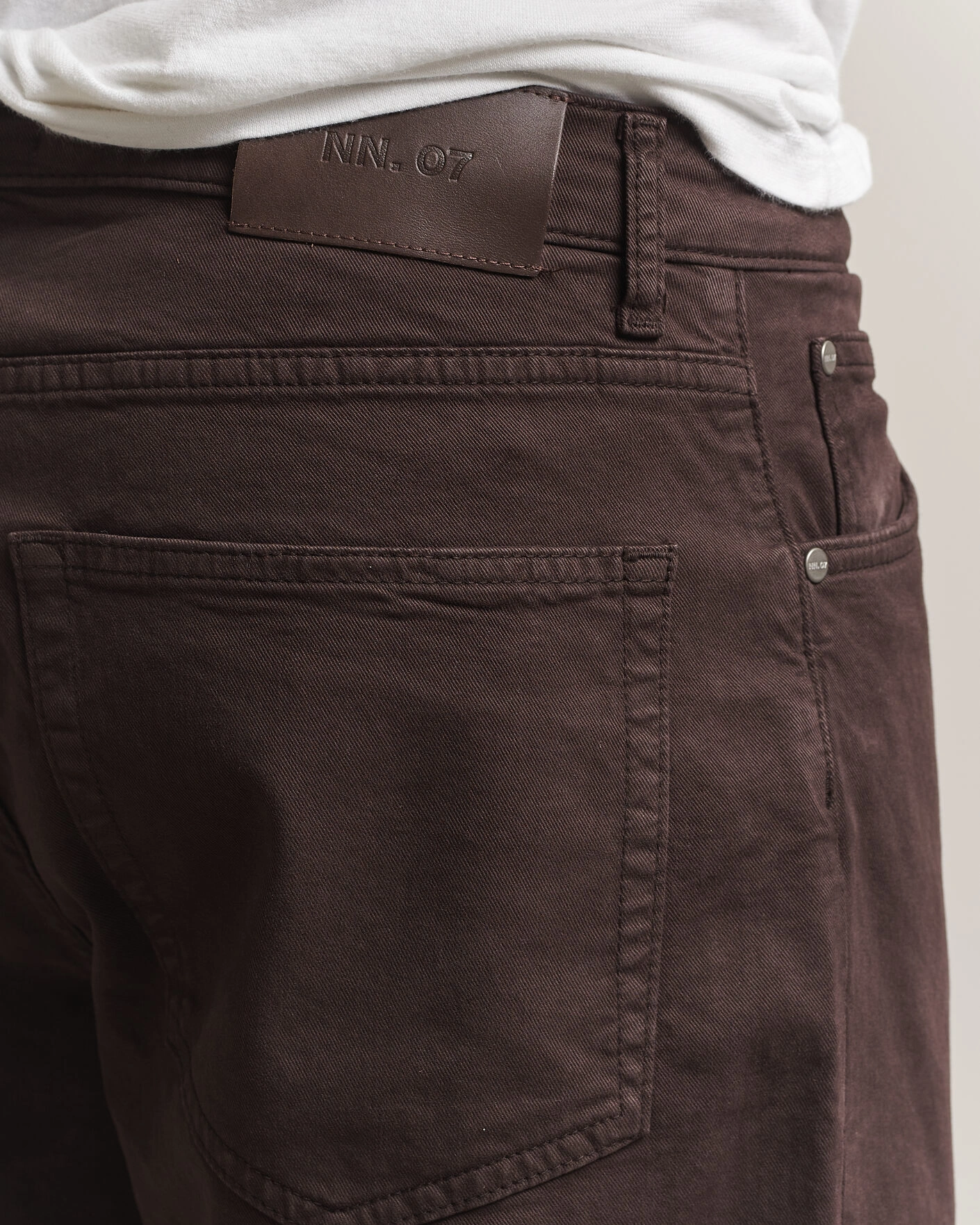 Herr | Byxor | NN07 | Otis Relaxed Fit 5-Pocket Pants Deep Truffle