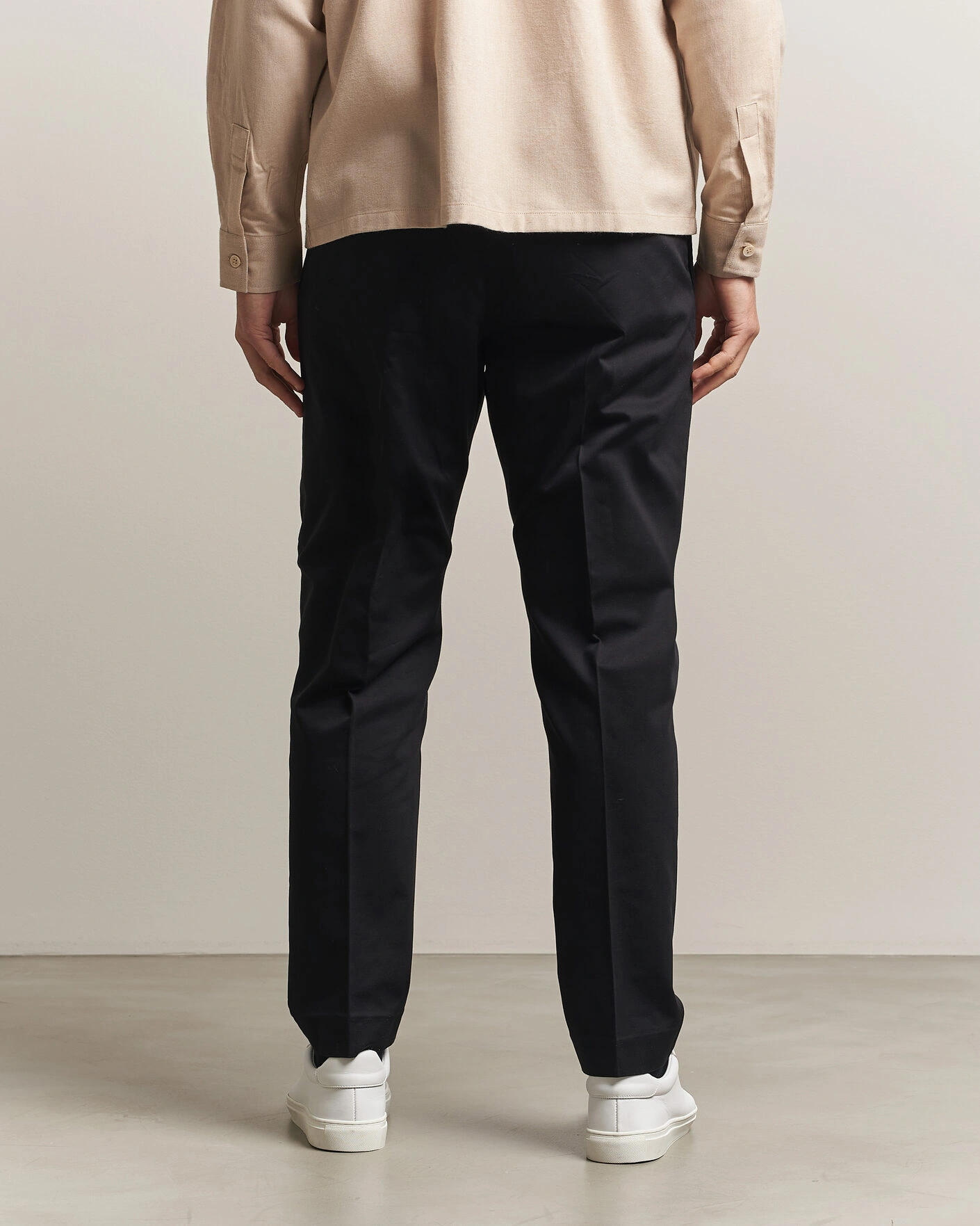 Herr | Byxor | NN07 | Bill Pleated Cotton Chinos Black