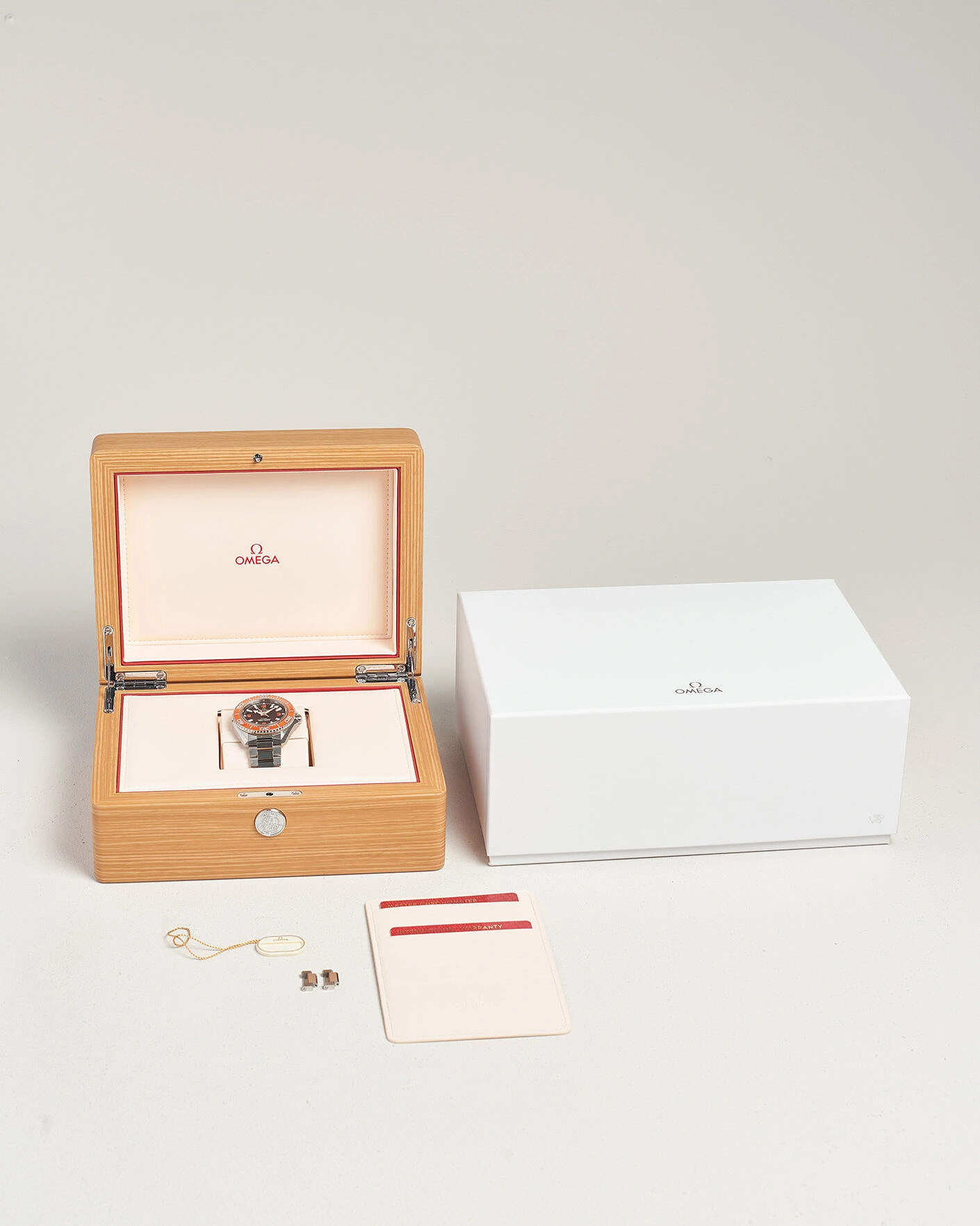 Herr | Pre-Owned & Vintage Watches | Omega Pre-Owned | Seamaster Planet Ocean 