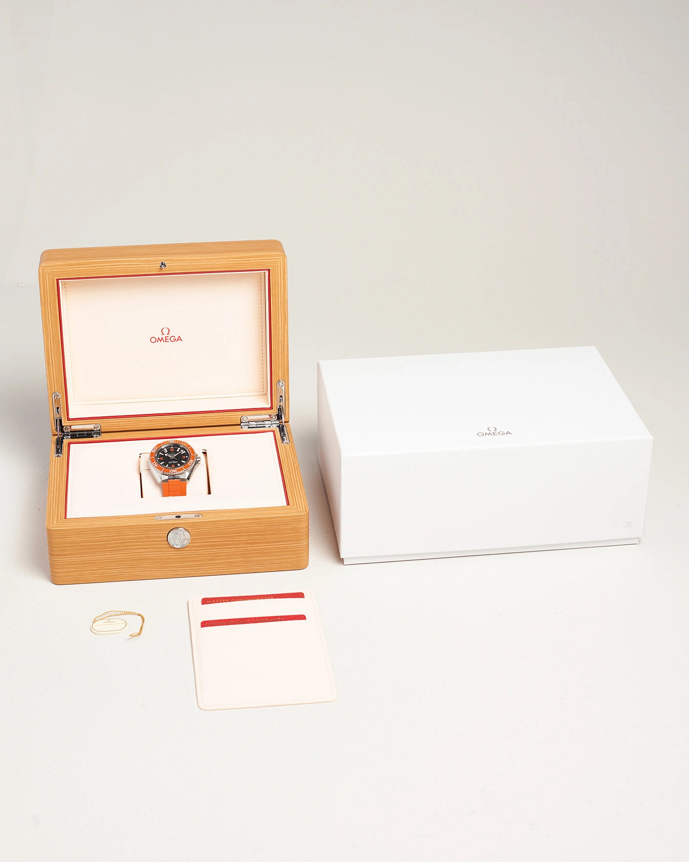 Herr | Pre-Owned & Vintage Watches | Omega Pre-Owned | Seamaster Planet Ocean