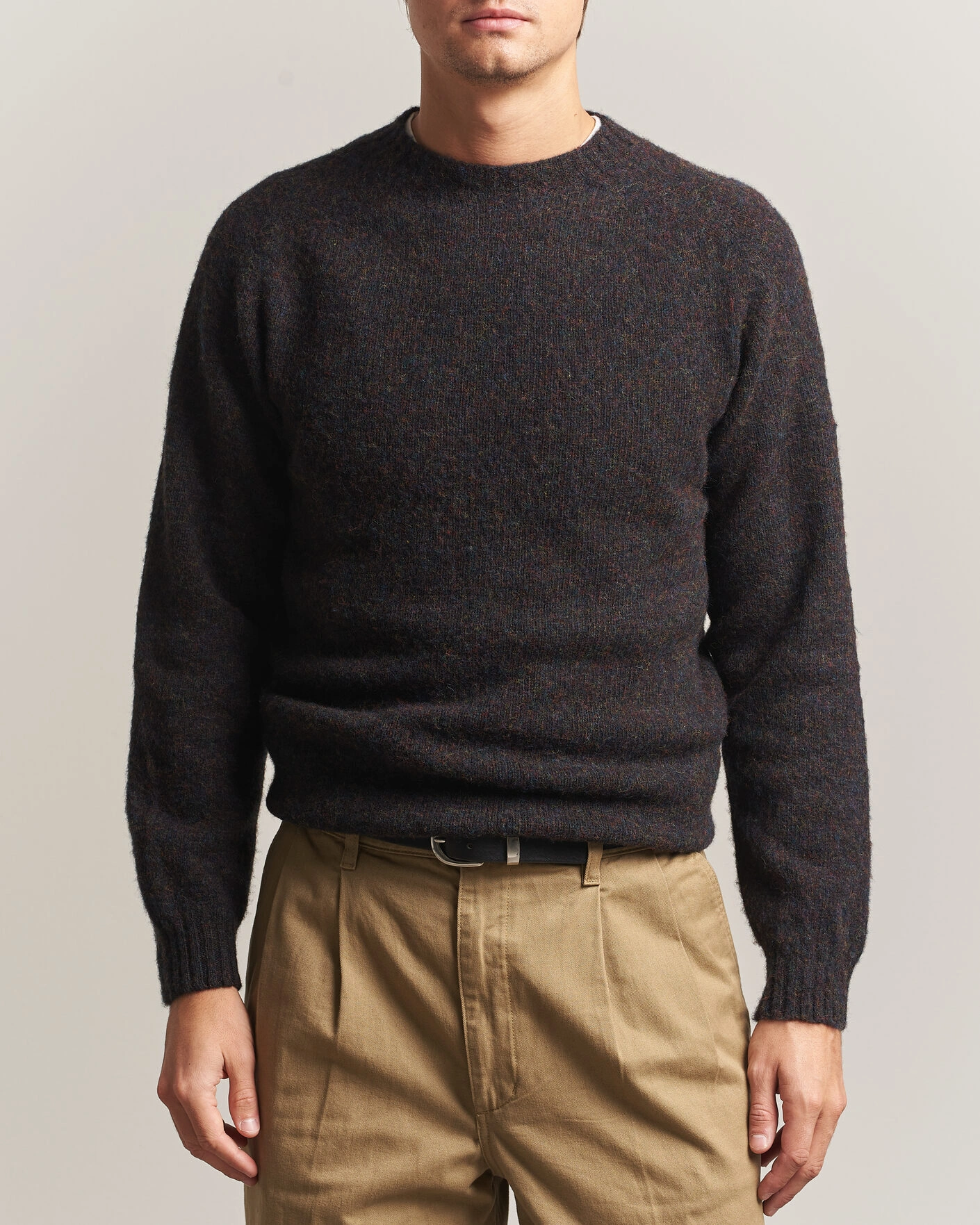 Herr | Tröjor | Harley Of Scotland | Brushed Supersoft Lambswool Crewneck Volcano