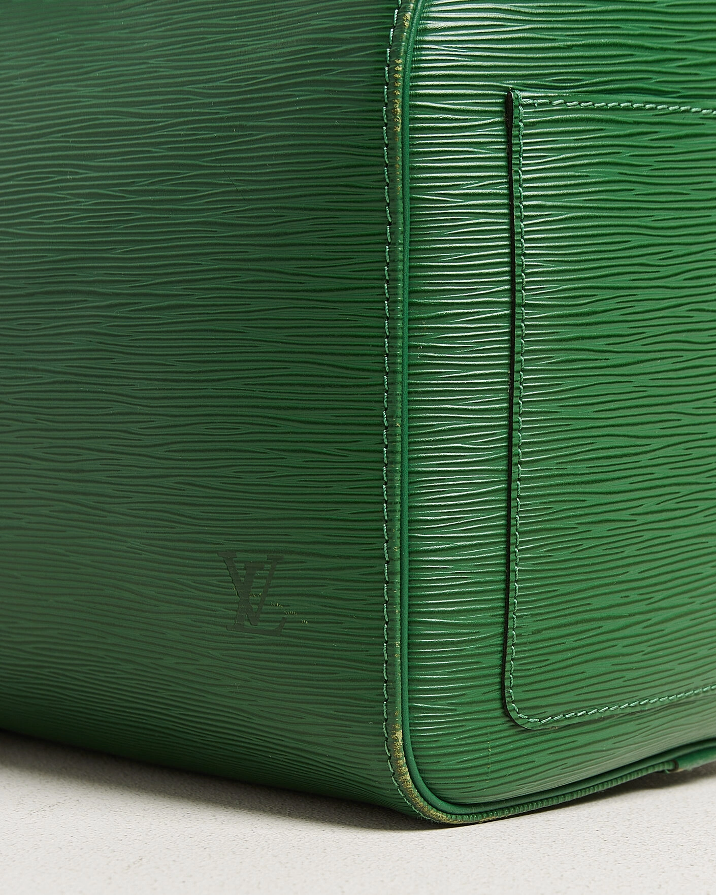 Herr | Pre-Owned & Vintage Bags | Louis Vuitton Pre-Owned | Keepall 55 Epi Leather Green