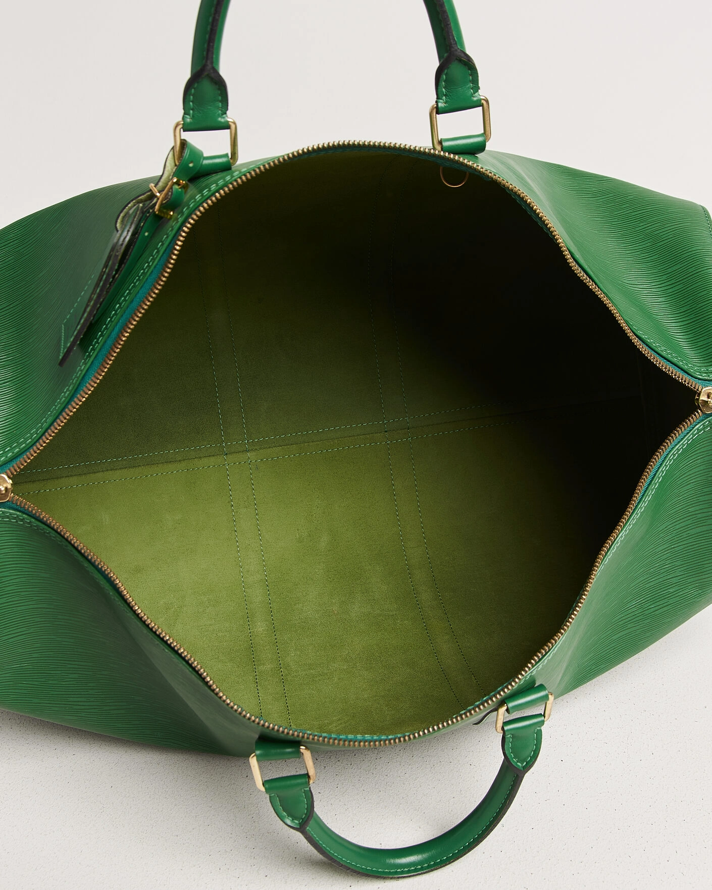 Herr | Pre-Owned & Vintage Bags | Louis Vuitton Pre-Owned | Keepall 55 Epi Leather Green