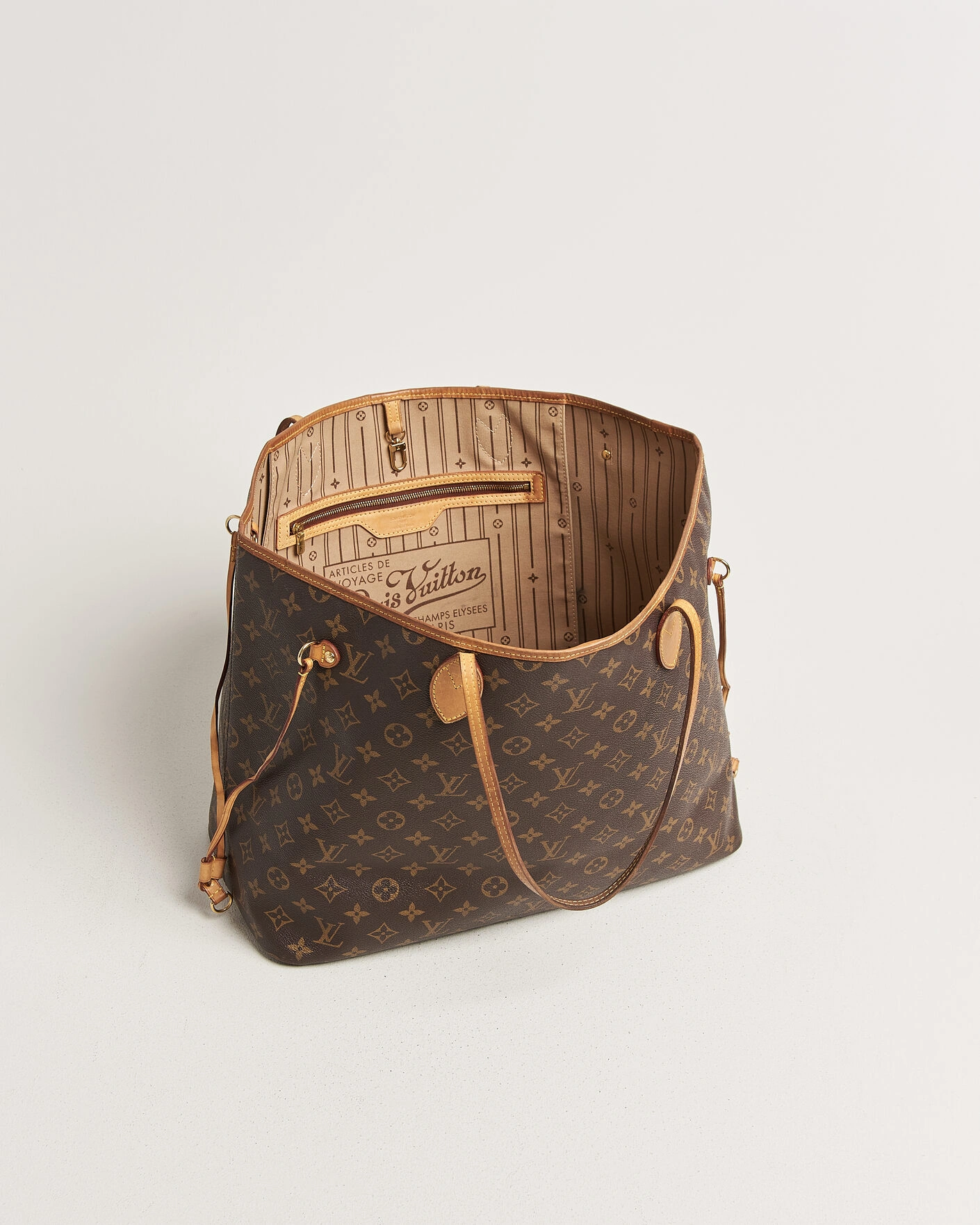 Herr | Pre-Owned & Vintage Bags | Louis Vuitton Pre-Owned | Neverfull GM Monogram