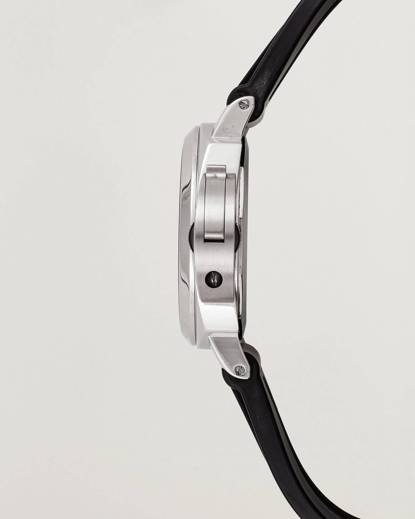 Herr | Pre-Owned & Vintage Watches | Panerai Pre-Owned | Luminor Marina