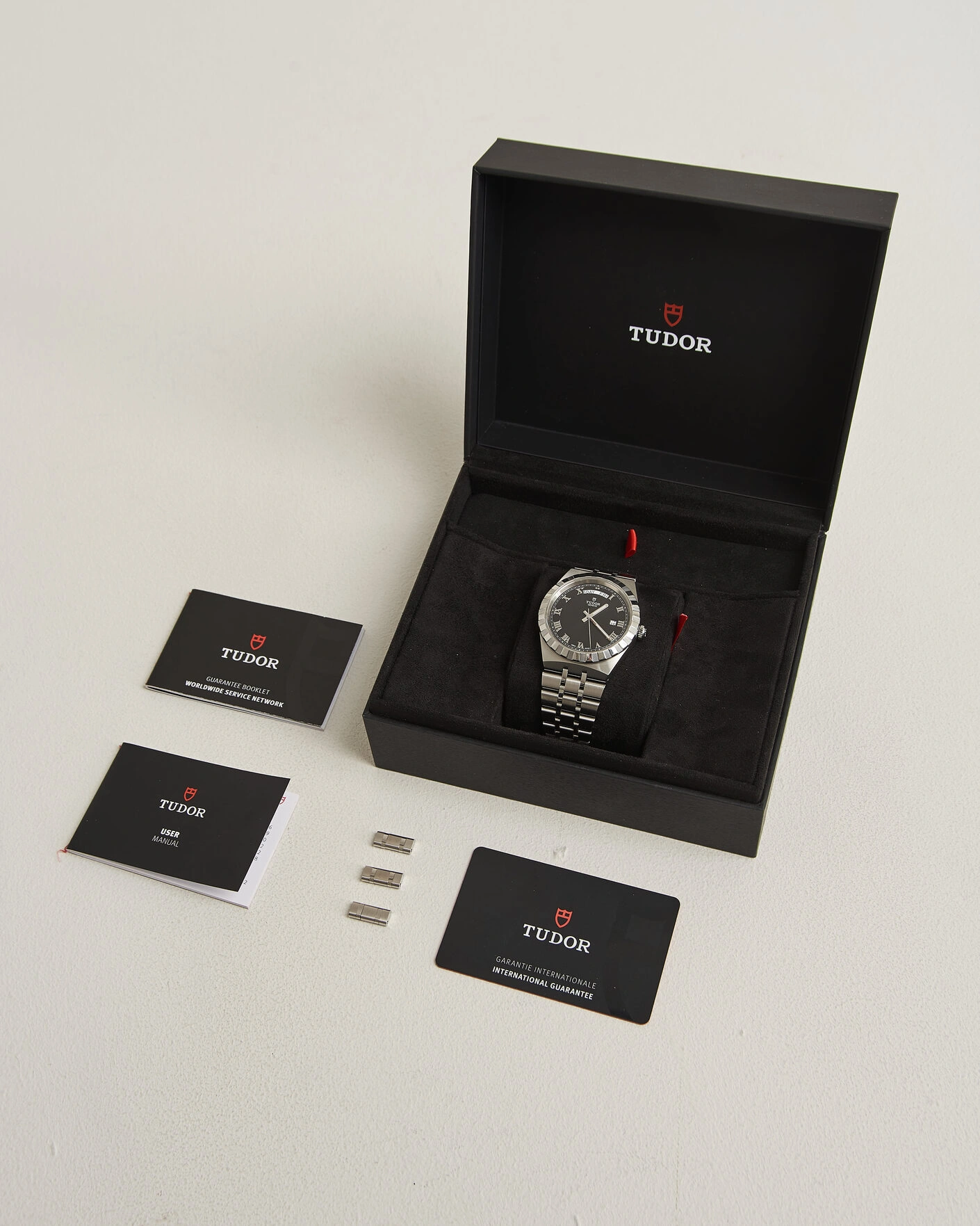 Herr | Pre-Owned & Vintage Watches | Tudor Pre-Owned | Royal 41