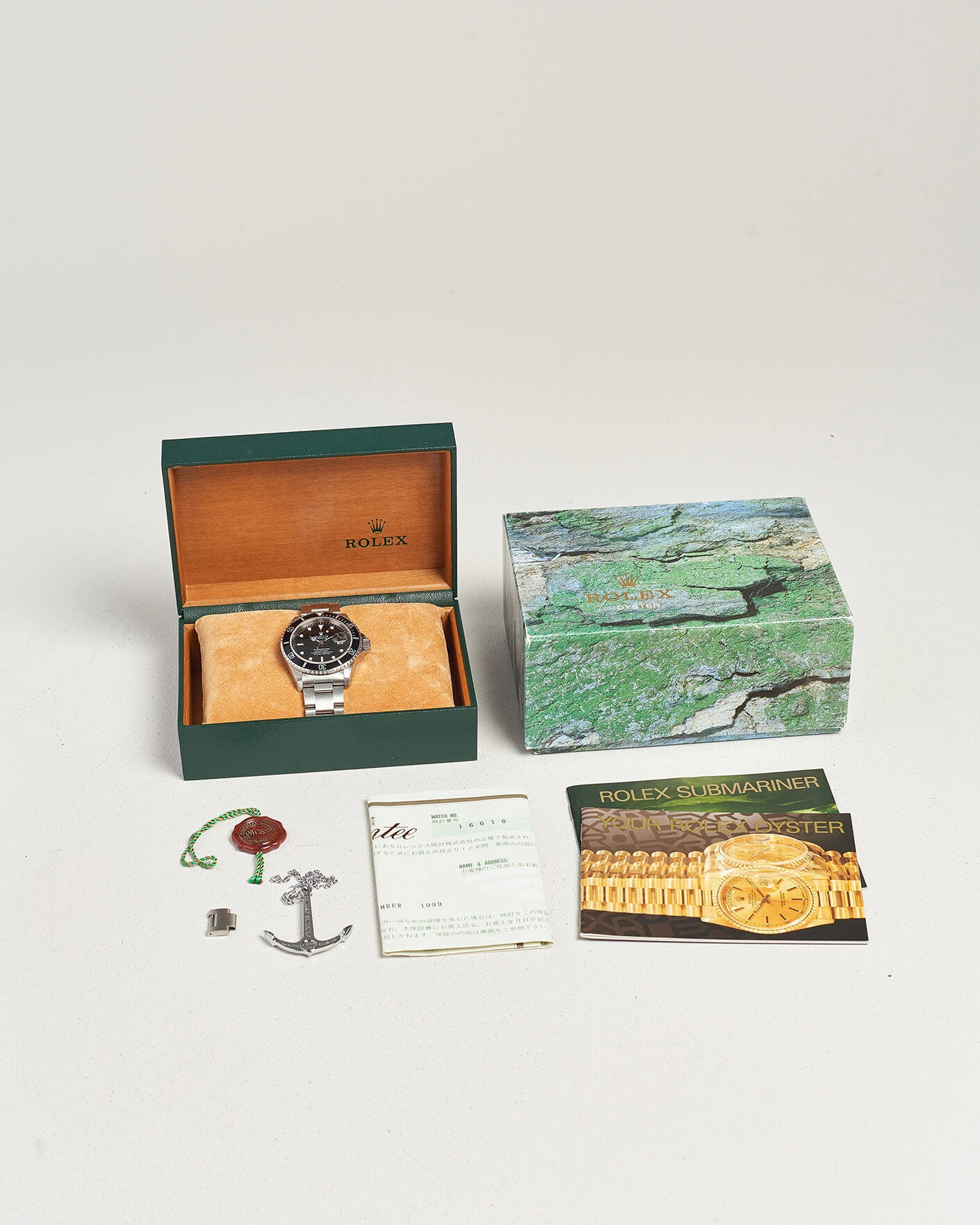 Herr | Pre-Owned & Vintage Watches | Rolex Pre-Owned | Submariner Date
