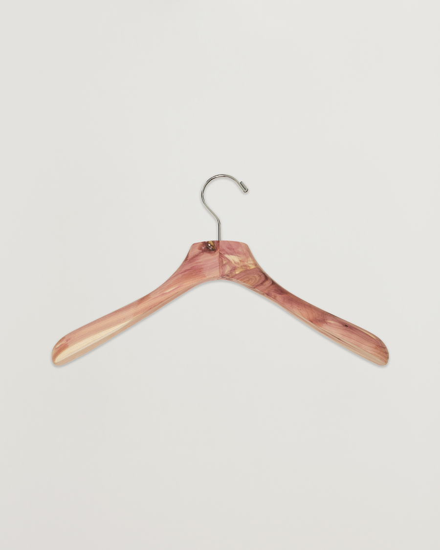 Herr | Care with Carl | Care with Carl | Cedar Wood Jacket Hanger 10-pack