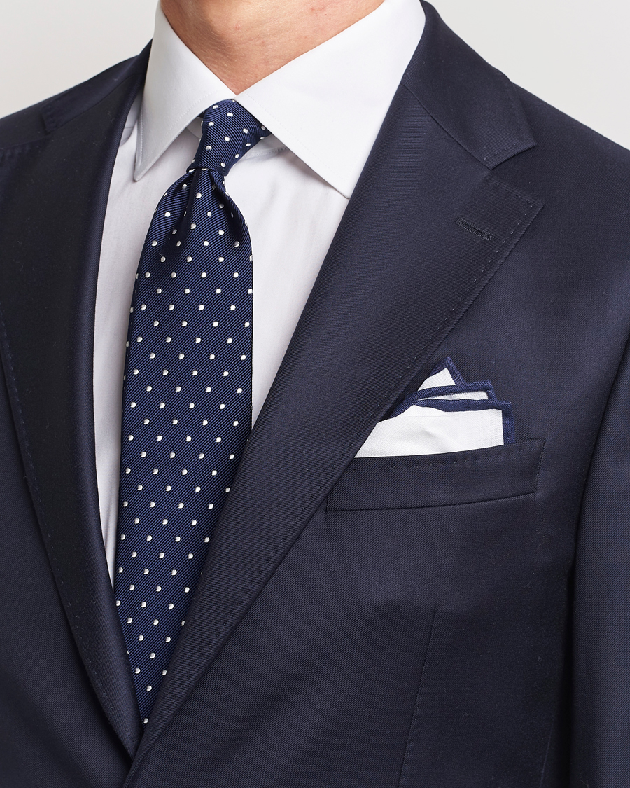 Herr | Slipsar | Amanda Christensen | Set Tie & Pocket Square Navy/White