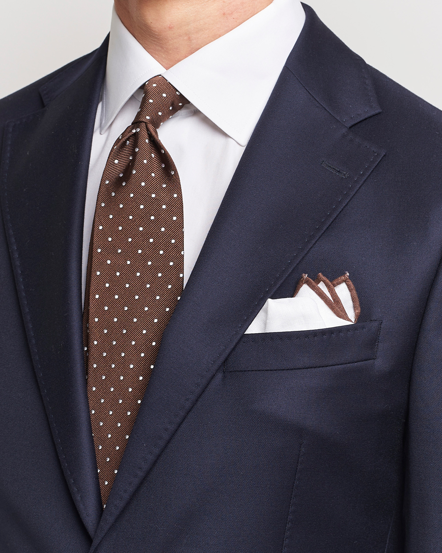 Herr | Slipsar | Amanda Christensen | Set Tie & Pocket Square Brown/White