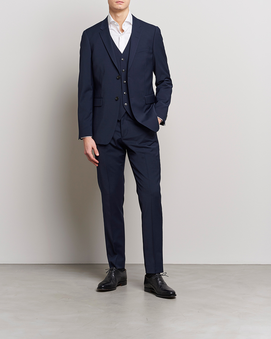 Herr | Business & Beyond | Tiger of Sweden | Jerretts Wool Travel Suit Royal Blue