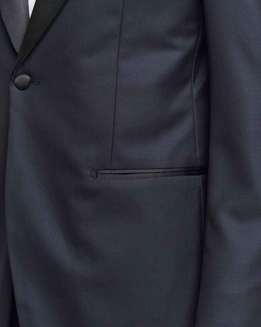 Herr | | Tailoring services | Tuxedo Classic