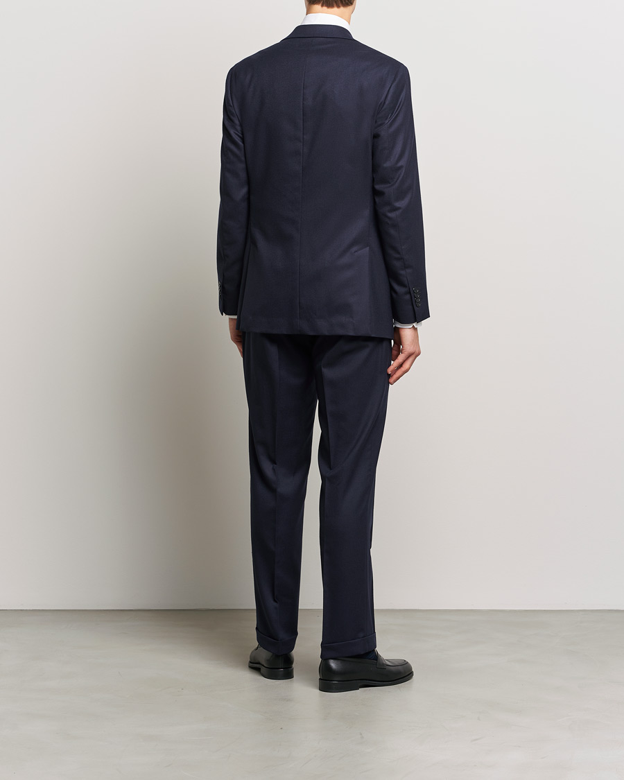 Herr | | Tailoring services | Elegance Classic