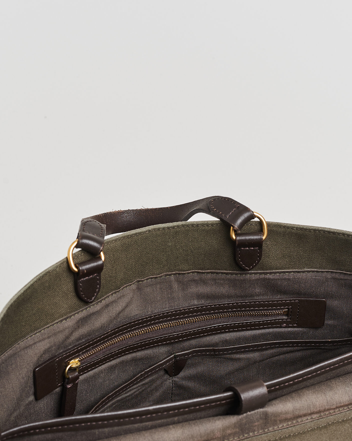 Herr | Pre-owned Accessoarer | Pre-owned | Mismo M/S Satchel Army/Dark Brown