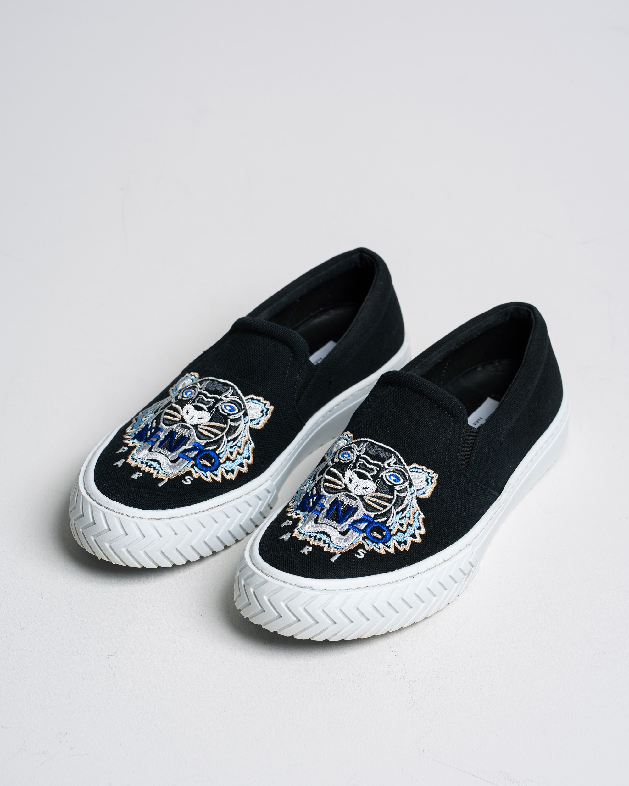Herr | KENZO Slip-on Canvas Sneakers Black 42 | Pre-owned | KENZO Slip-on Canvas Sneakers Black 42