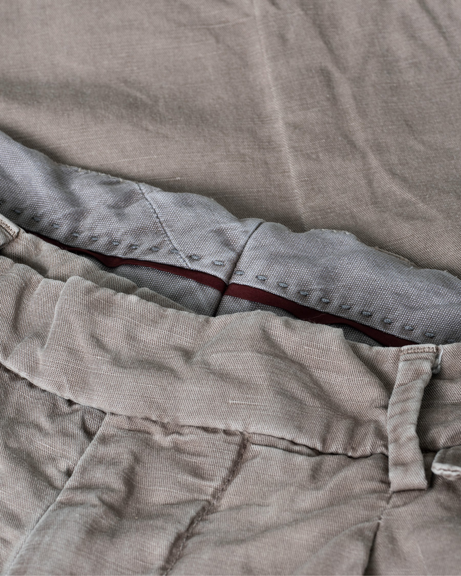 Herr | Brunello Cucinelli Slim Fit Cotton/linen Pleated Trousers Brown | Pre-owned | Brunello Cucinelli Slim Fit Cotton/linen Pleated Trousers Brown