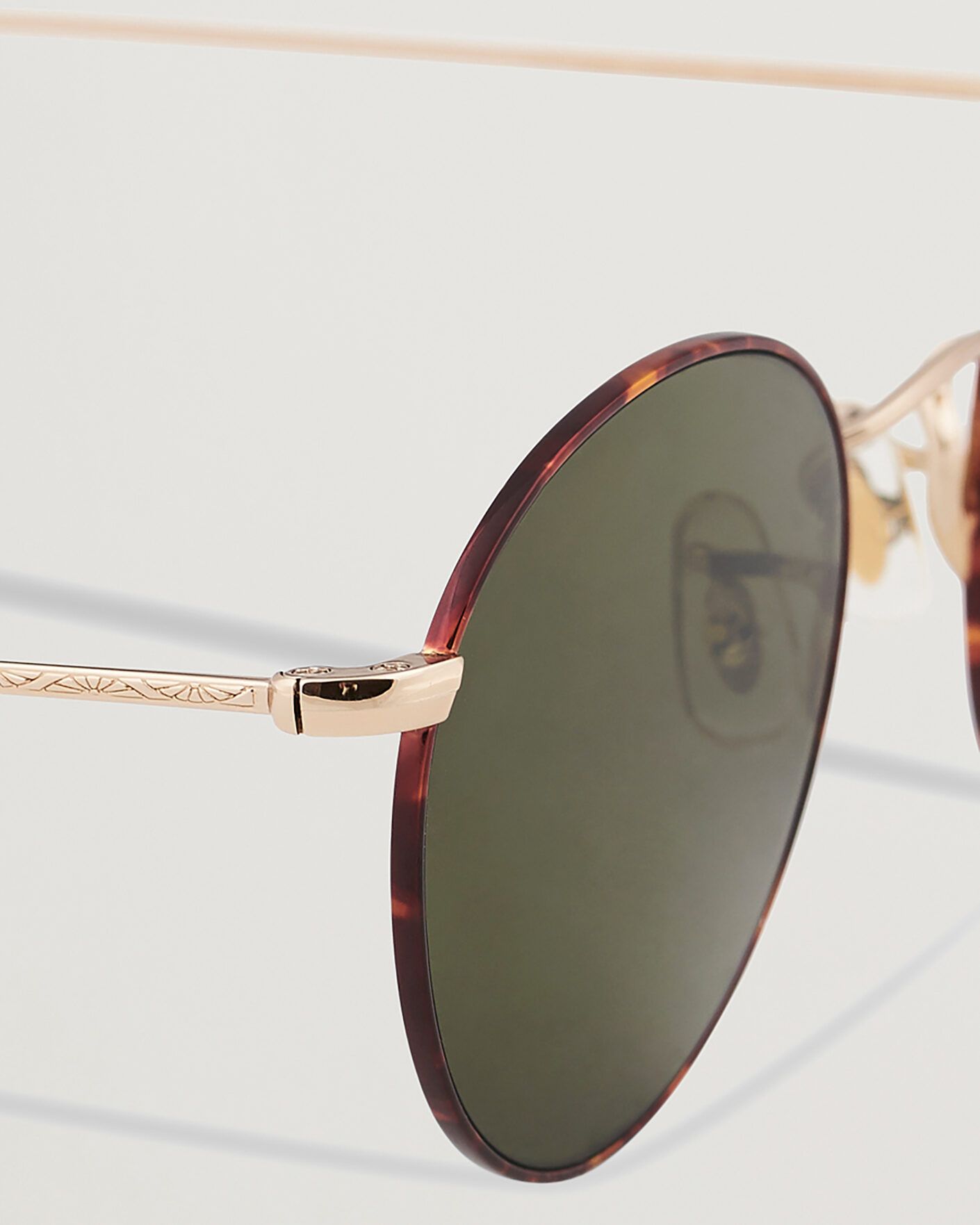 Herr | Pre-owned Accessoarer | Pre-owned | Oliver Peoples 0OV1186S Sunglasses Gold/Tortoise