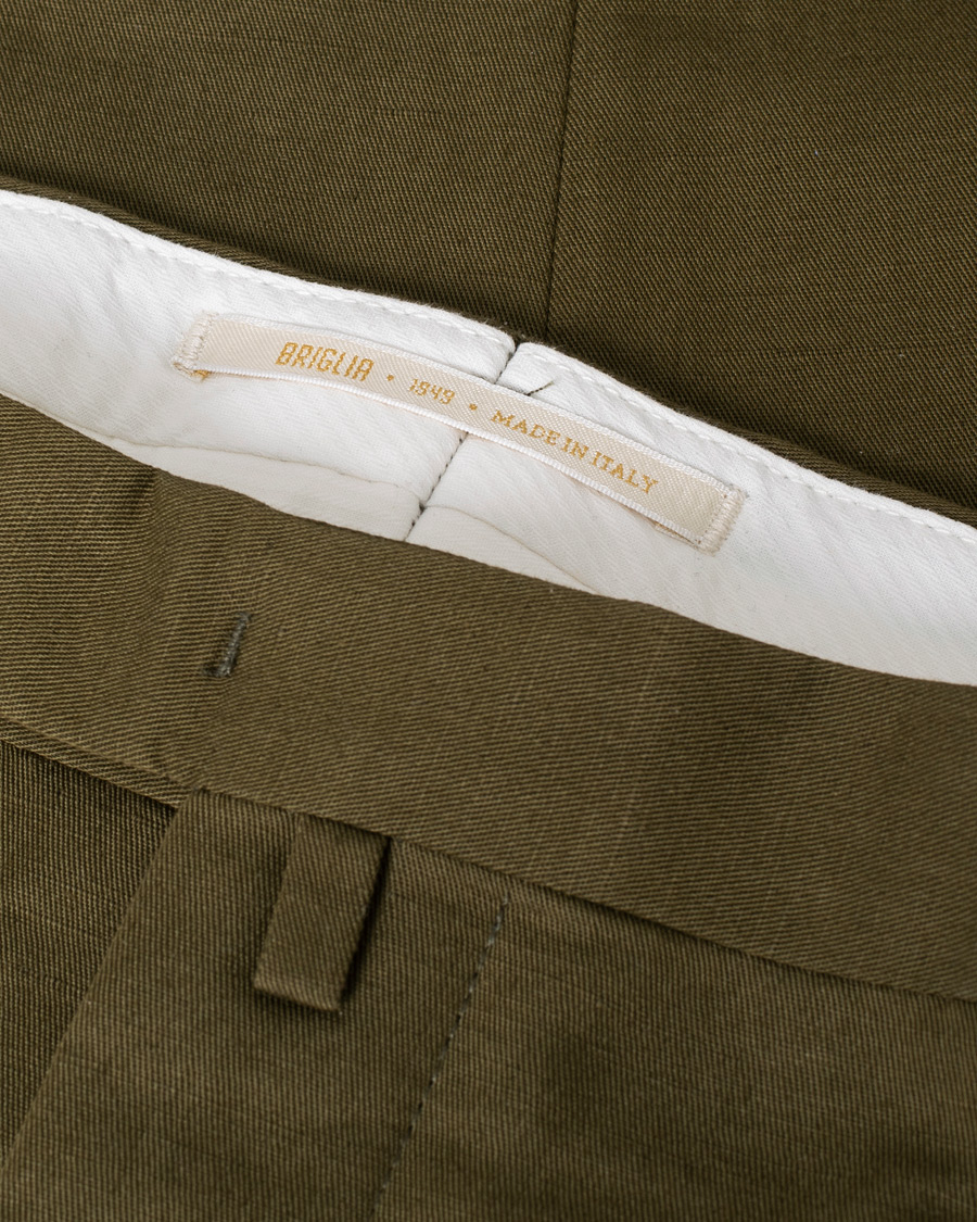 Herr | Care of Carl Pre-owned | Pre-owned | Briglia 1949 Easy Fit Pleated Linen/Cotton Trousers Olive