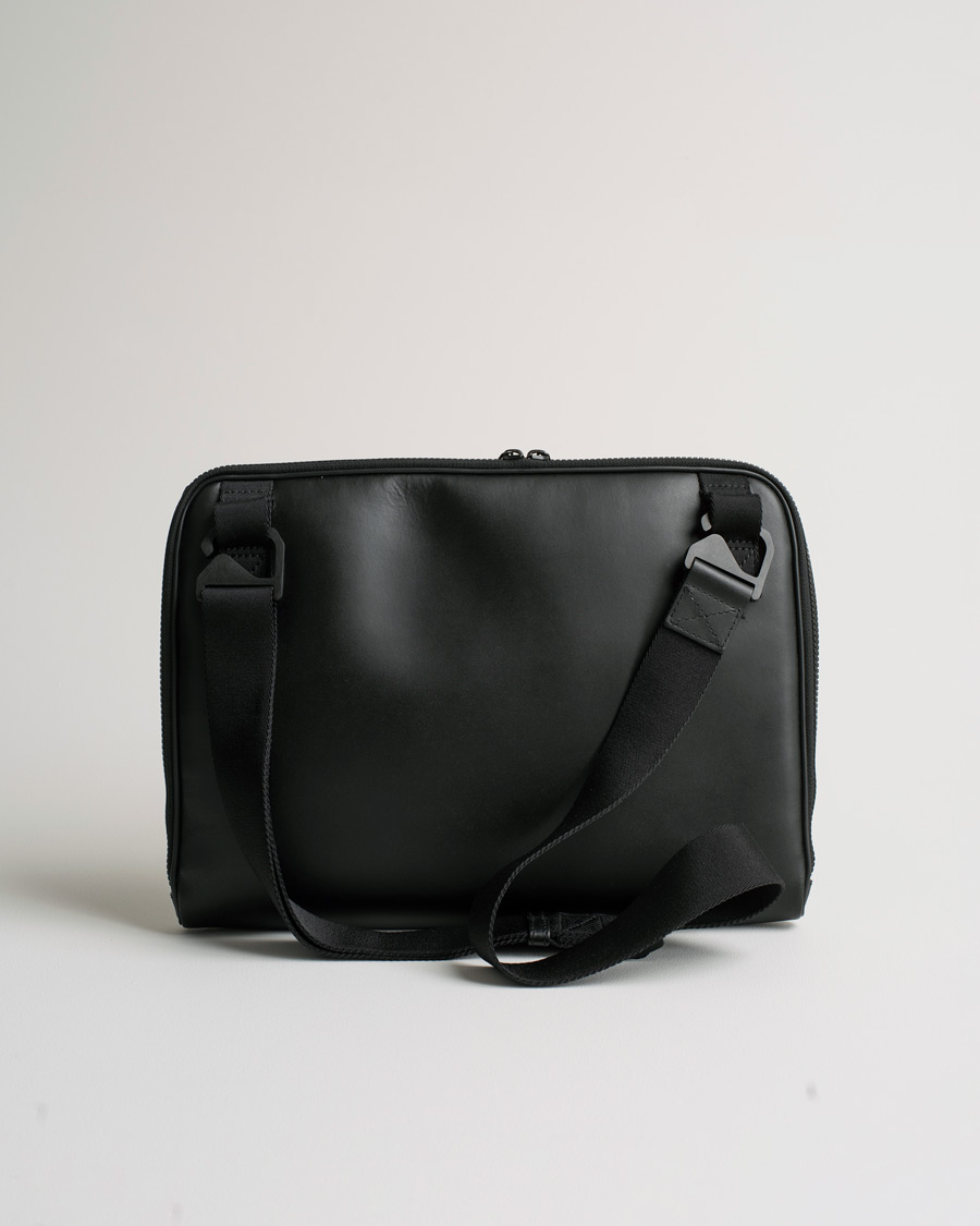 Herr | Montblanc Extreme 2.0 Reporter Bag Black | Pre-owned | Montblanc Extreme 2.0 Reporter Bag Black
