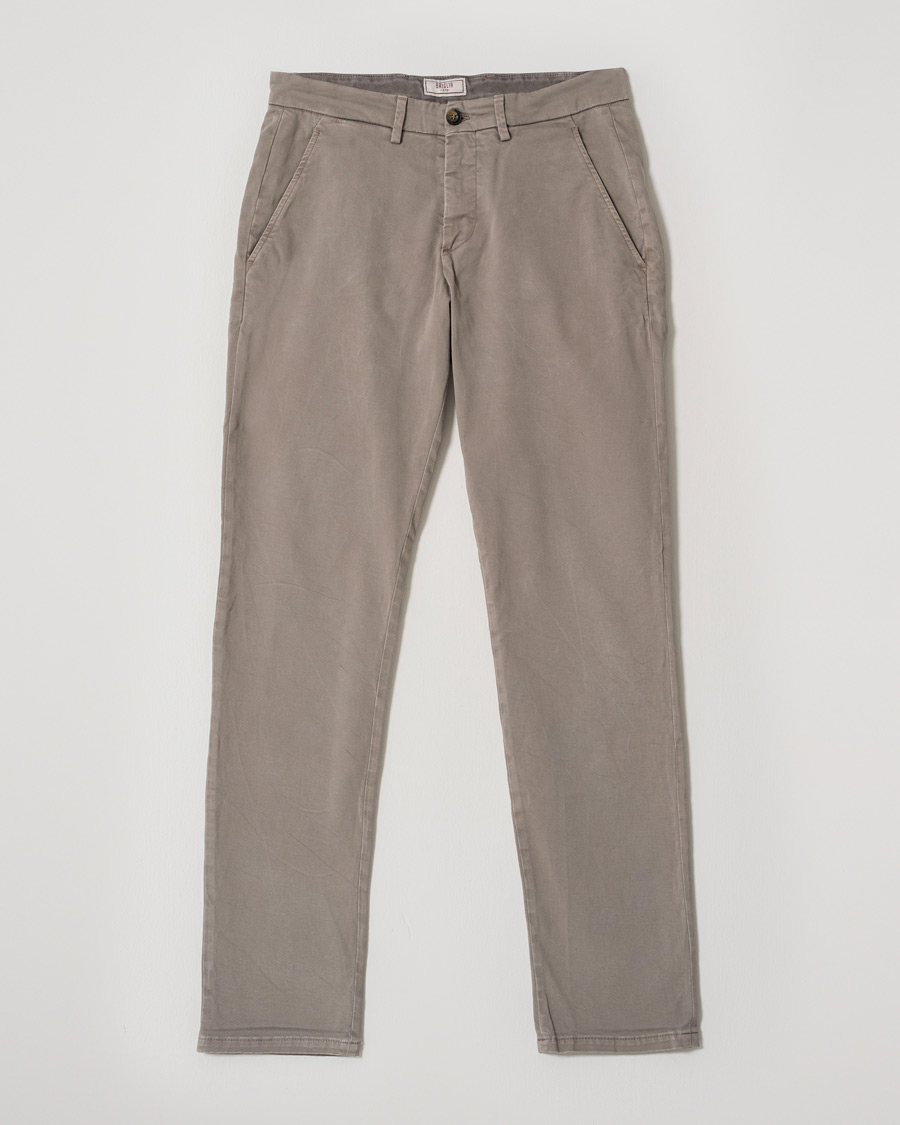 Herr | Briglia 1949 Slim Fit Cotton Stretch Chino Taupe | Pre-owned | Briglia 1949 Slim Fit Cotton Stretch Chino Taupe