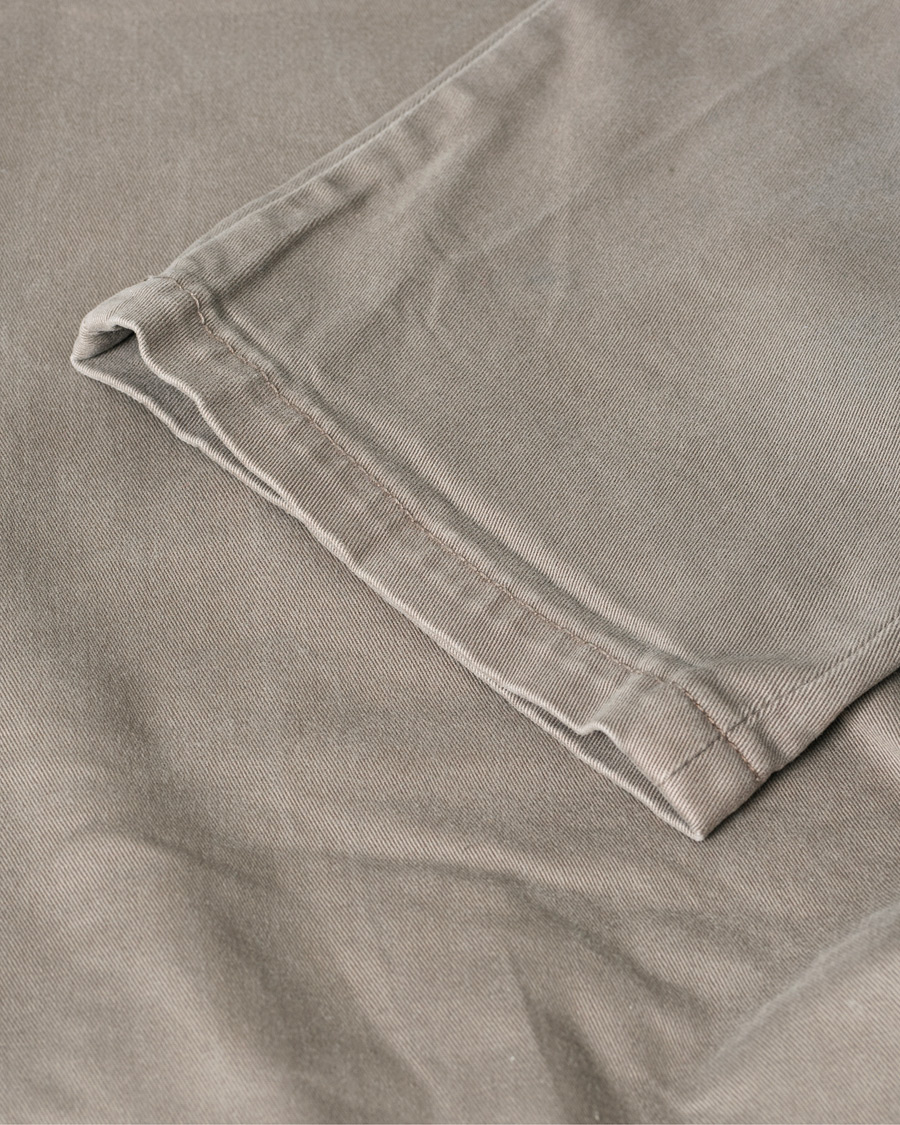 Herr | Briglia 1949 Slim Fit Cotton Stretch Chino Taupe | Pre-owned | Briglia 1949 Slim Fit Cotton Stretch Chino Taupe