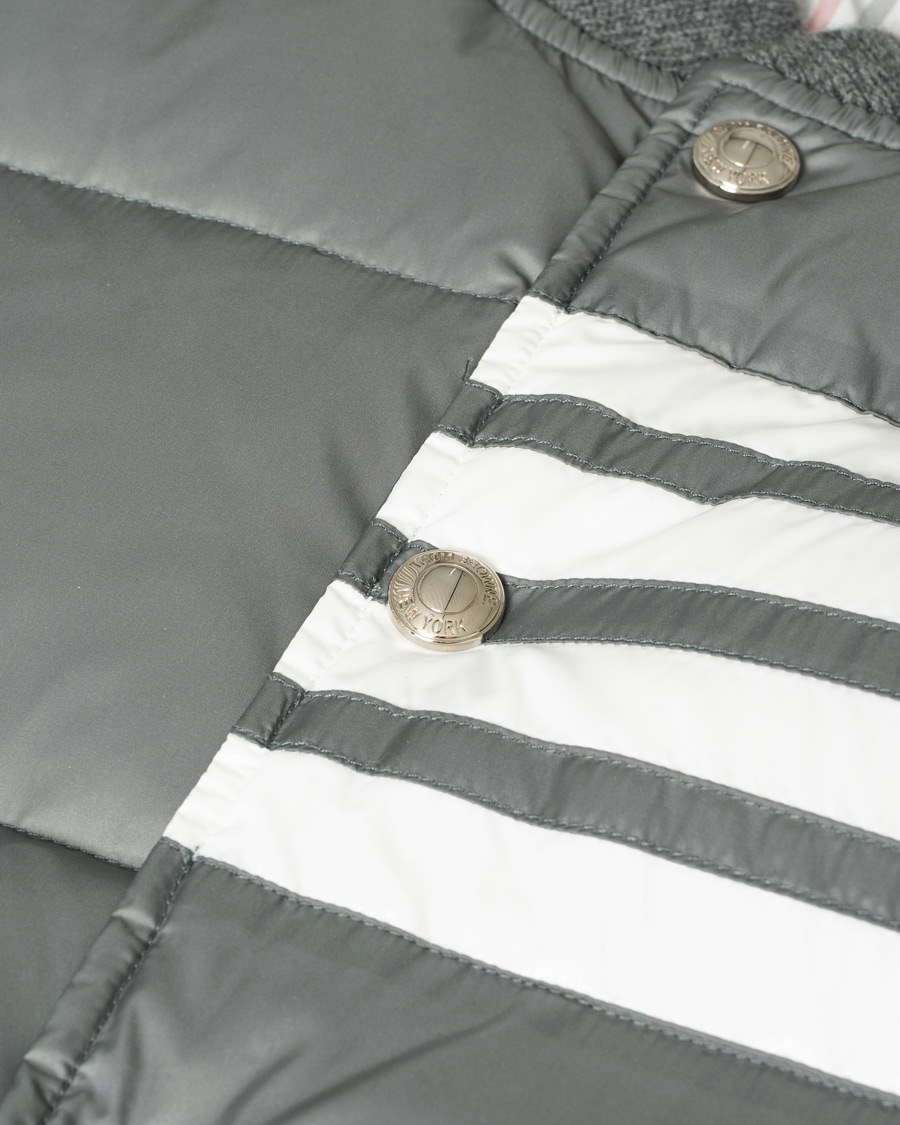 Herr | Jackor | Pre-owned | Thom Browne 4 Bar Snap Front Down Vest Light Grey