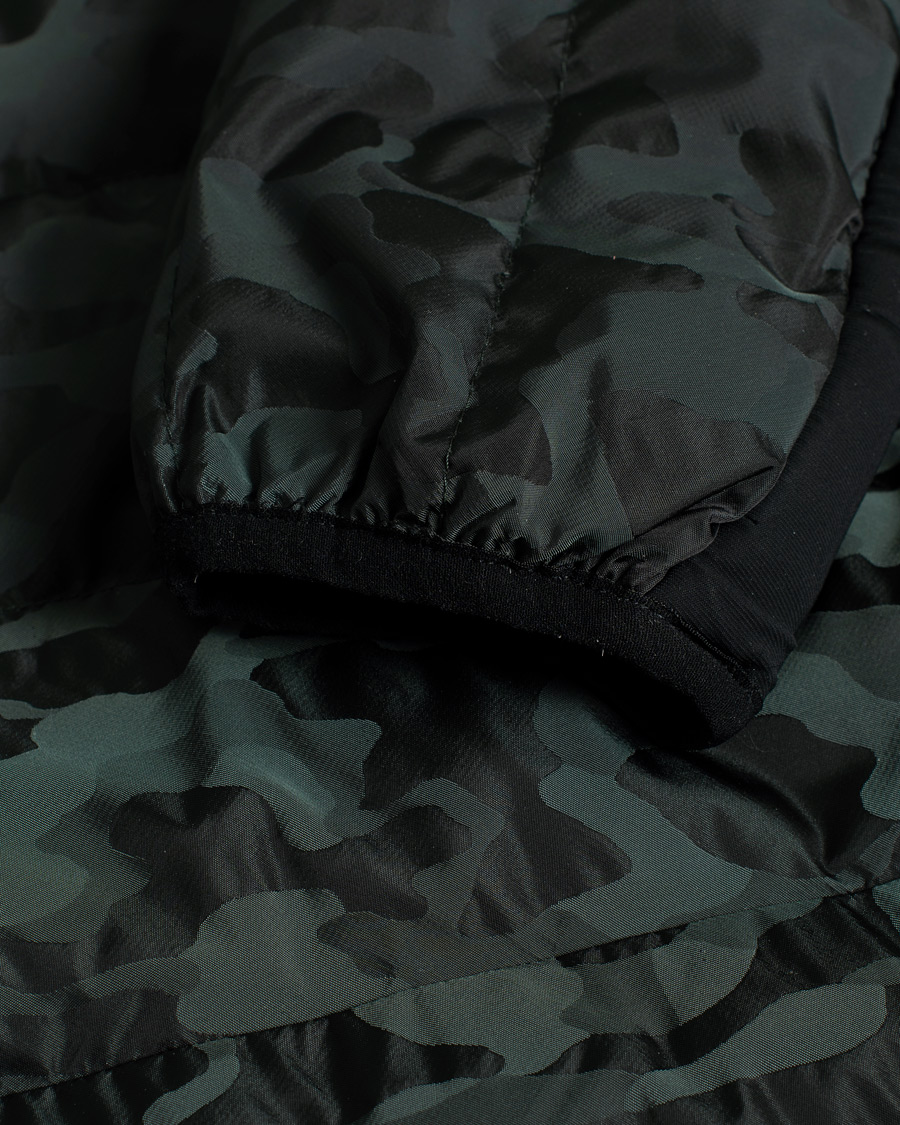 Herr | Moncler Grenoble Camo Down Jacket Black 1 - S | Pre-owned | Moncler Grenoble Camo Down Jacket Black 1 - S
