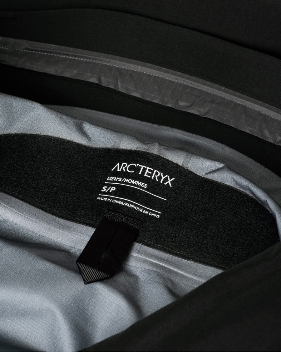 Herr | Arc'teryx Alpha SV Jacket 24K Black S | Pre-owned | Arc'teryx Alpha SV Jacket 24K Black S