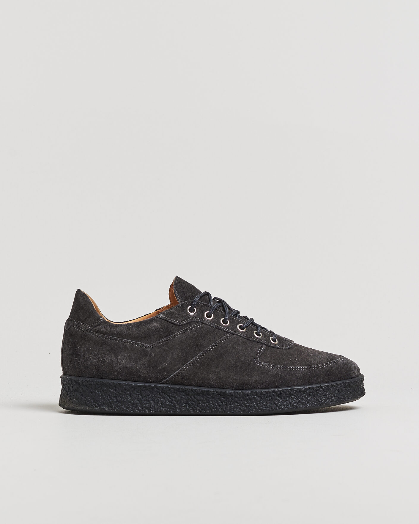 Herr | Pre-owned Skor | Pre-owned | CQP Roamer Suede Sneaker Charcoal 42