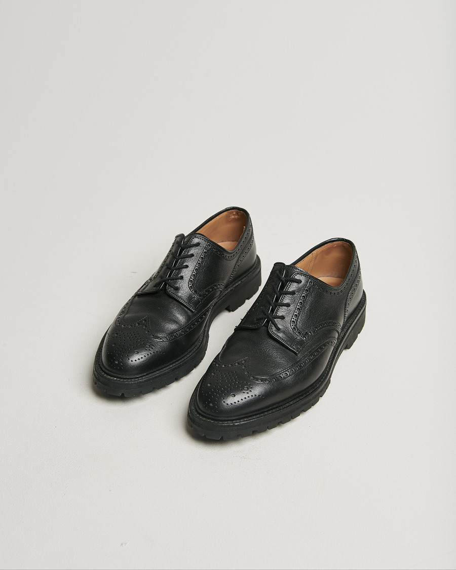 Herr | Crockett & Jones Pembroke Milled Grain Vibram Black | Pre-owned | Crockett & Jones Pembroke Milled Grain Vibram Black