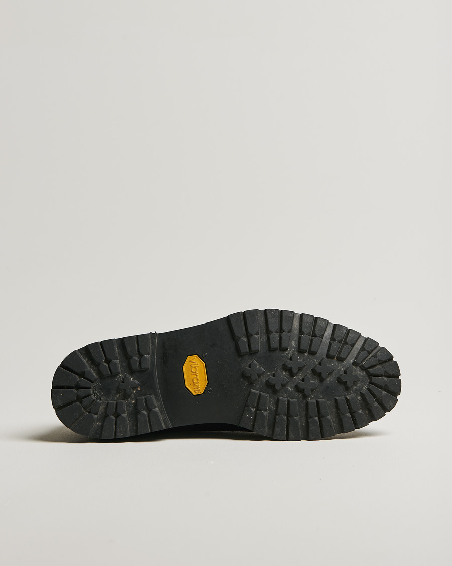 Herr | Crockett & Jones Pembroke Milled Grain Vibram Black | Pre-owned | Crockett & Jones Pembroke Milled Grain Vibram Black