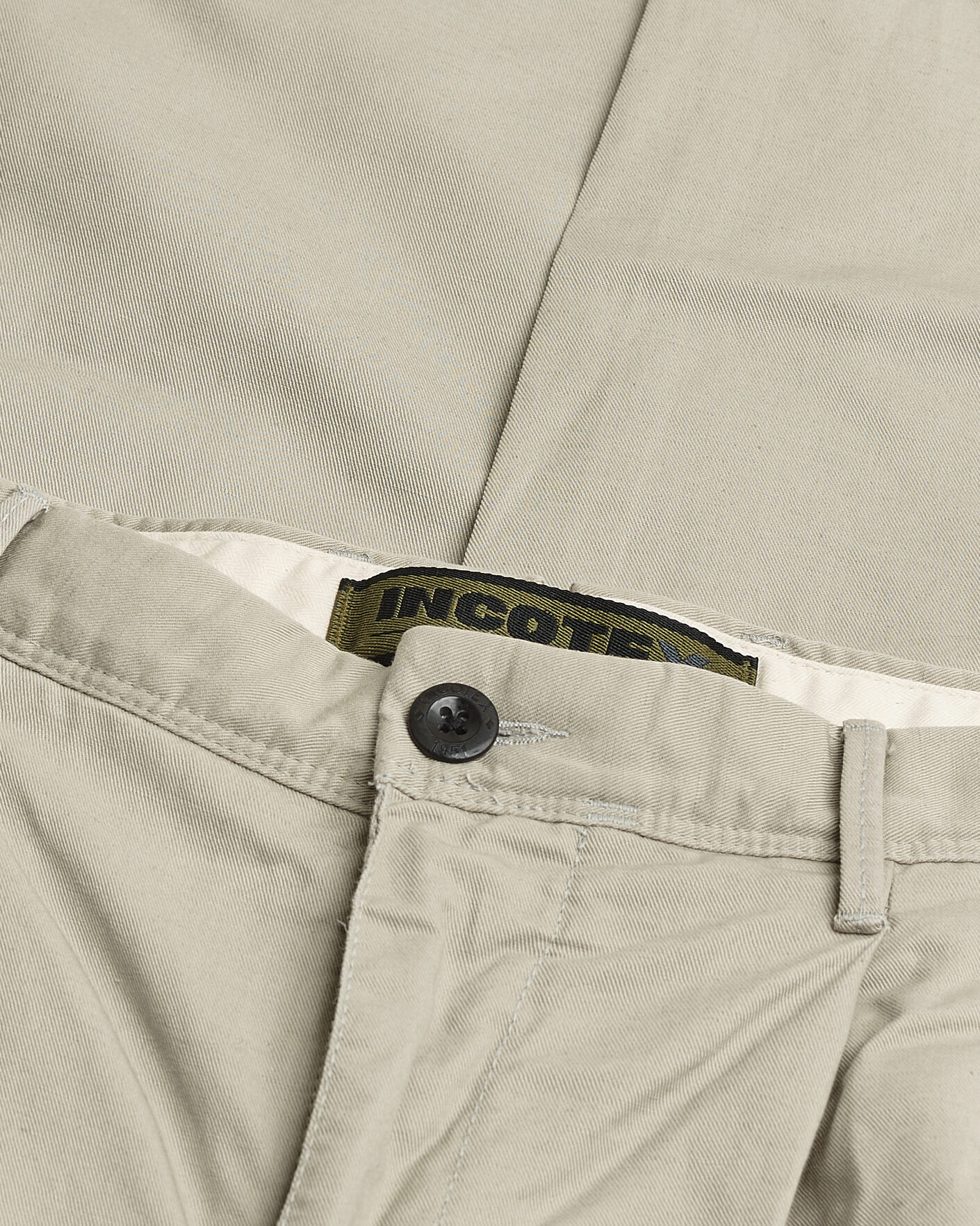 Herr | Pre-owned Byxor | Pre-owned | Incotex Tapered Fit Pleated Linen Slacks Light Beige W33