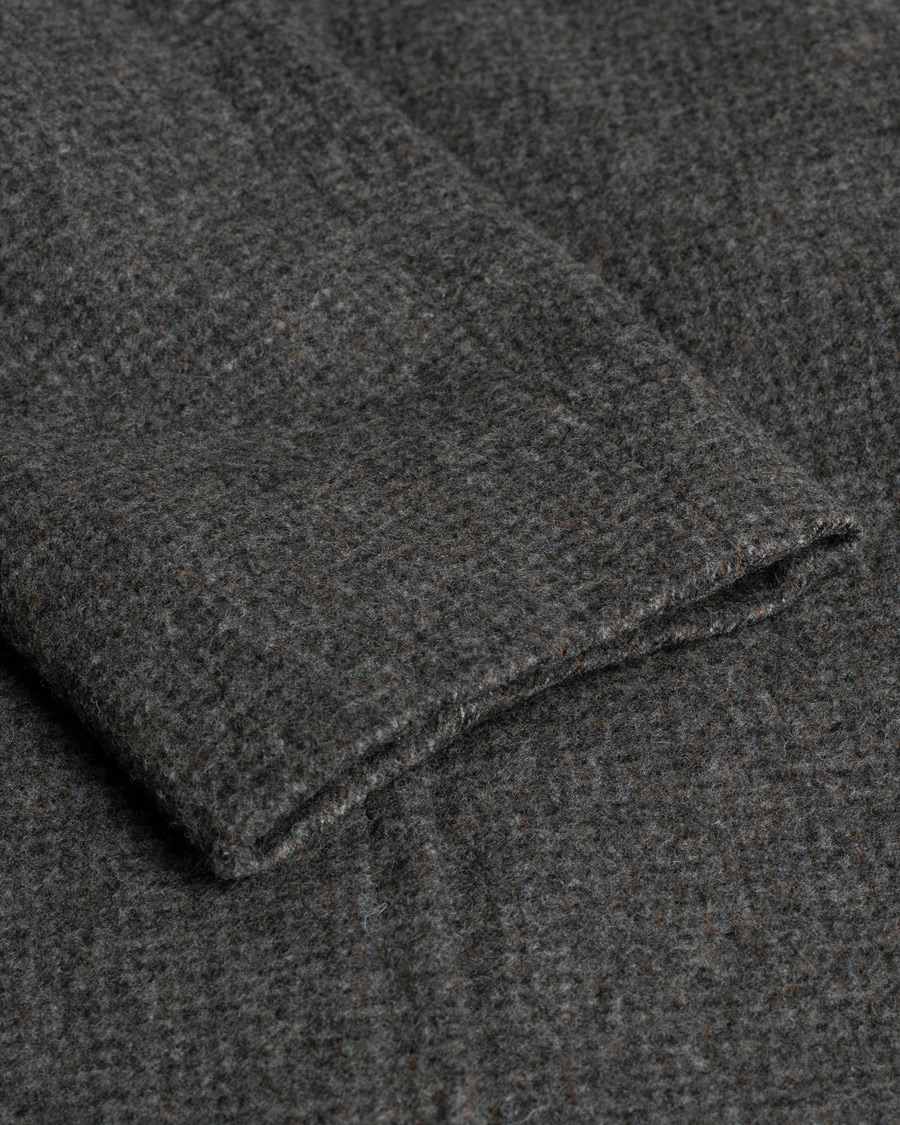 Herr | Aquascutum Double Breasted Virgin Wool Coat Grey 46 | Pre-owned | Aquascutum Double Breasted Virgin Wool Coat Grey 46